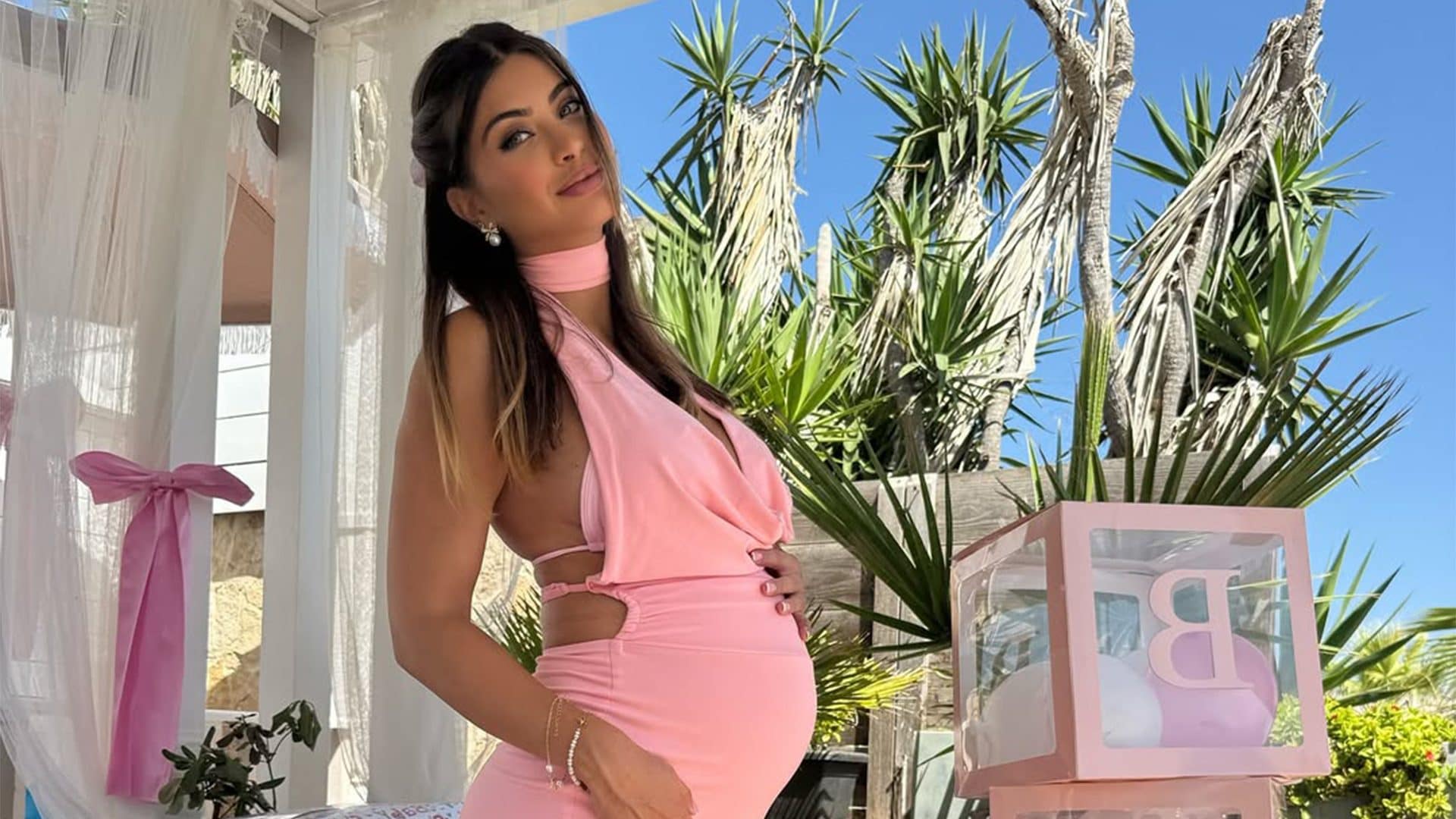 Il baby shower di Emma Muscat: una festa tutta rosa in onore della bimba in arrivo