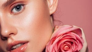 Guava Girl, come fare e a cosa si ispira il make-up estivo del momento