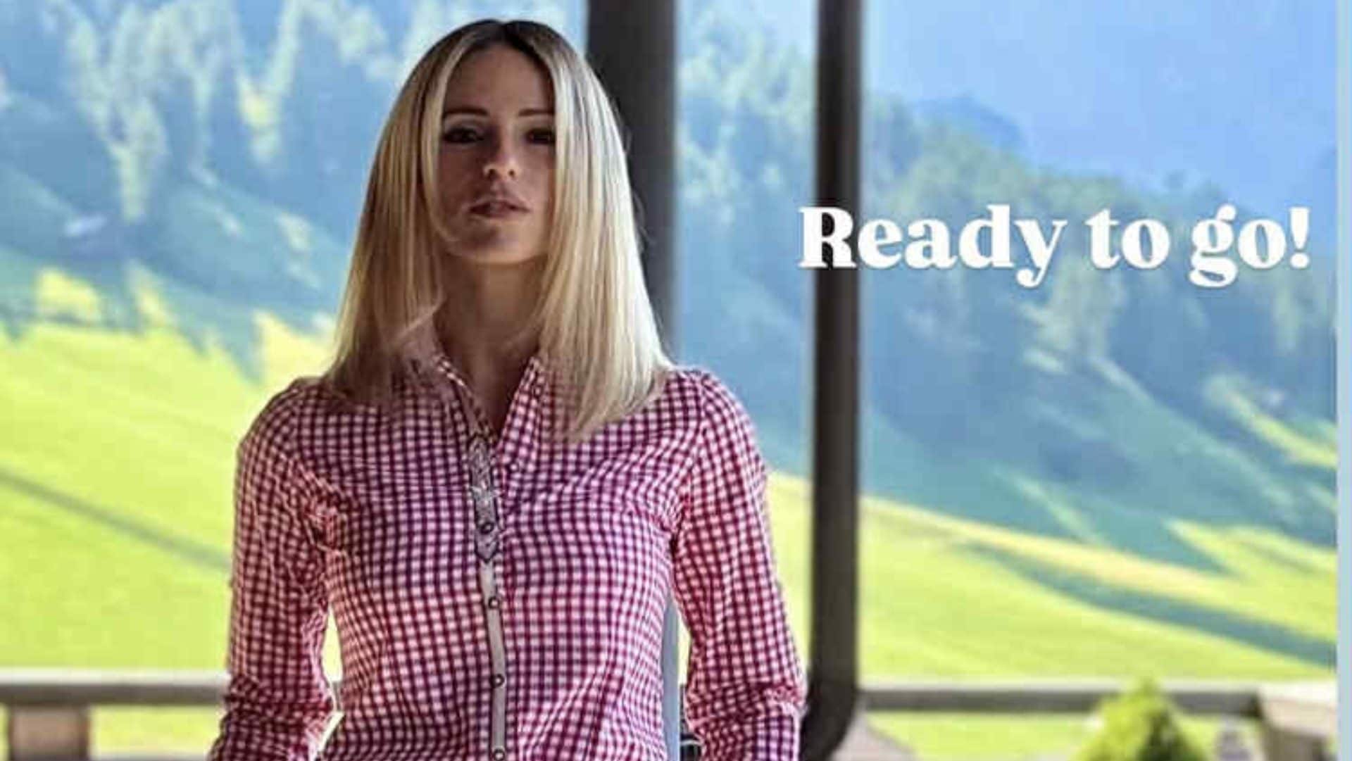 Le vacanze al fresco di Michelle Hunziker: il look da montagna è con camicia a quadri e scarponcini