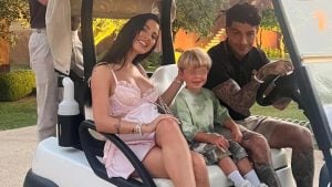 Giulia De Lellis e Tony Effe, vacanza pre-parto nel resort in Sicilia