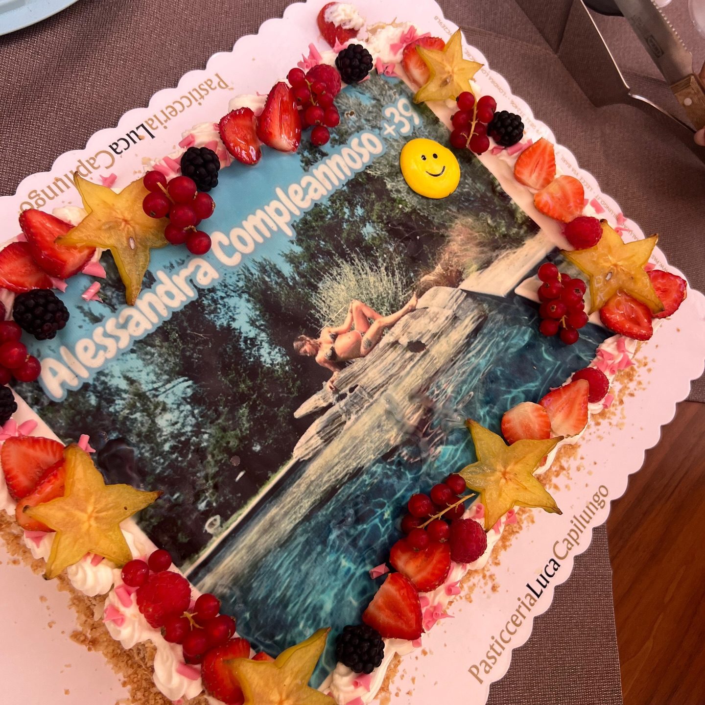 La torta personalizzata di Alessandra Amoroso