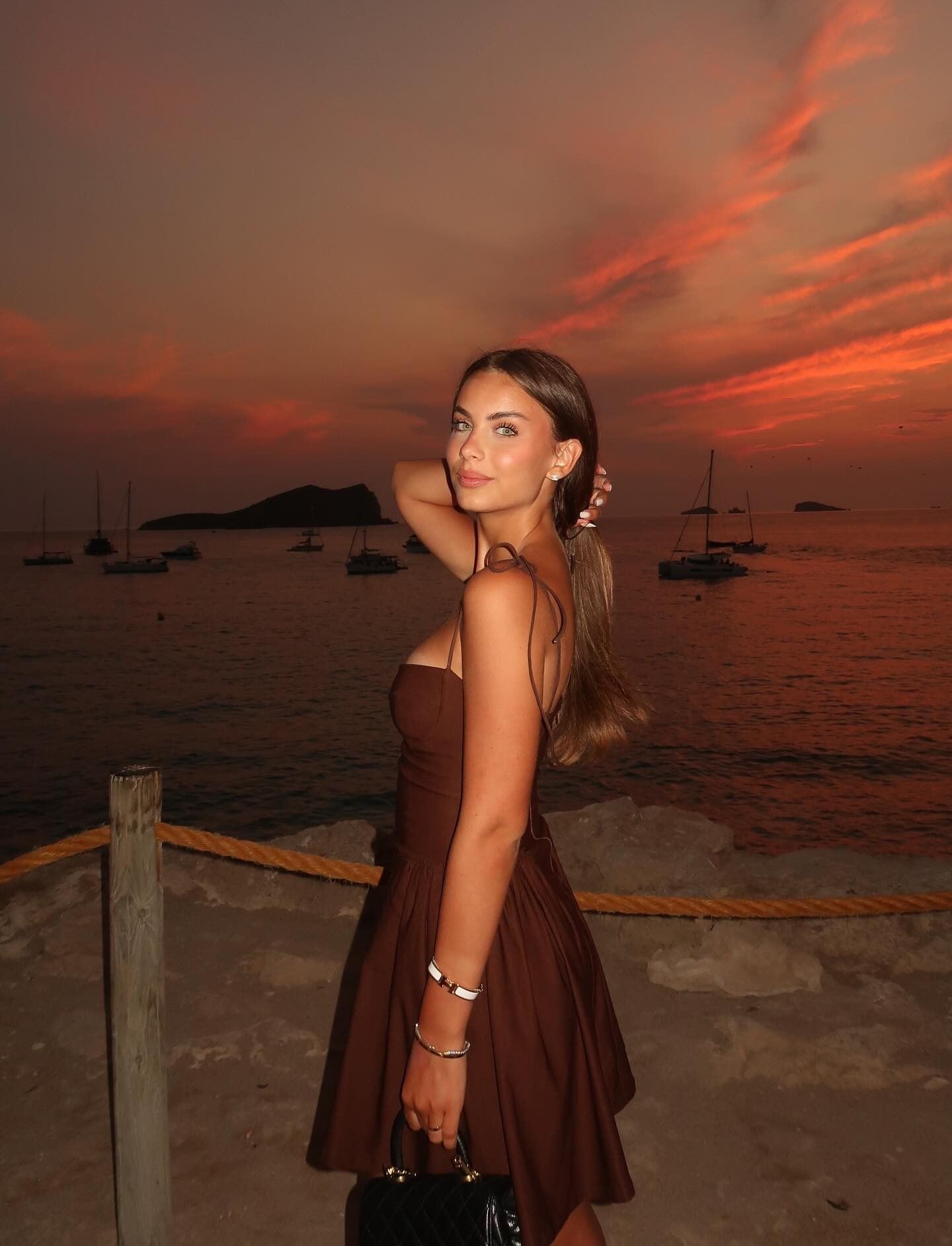 Melissa Monti con borsa Chanel