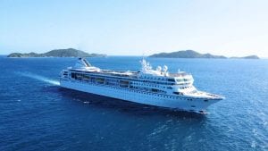 Quanto costa il "passaporto d'oro" per vivere su una nave da crociera per sempre