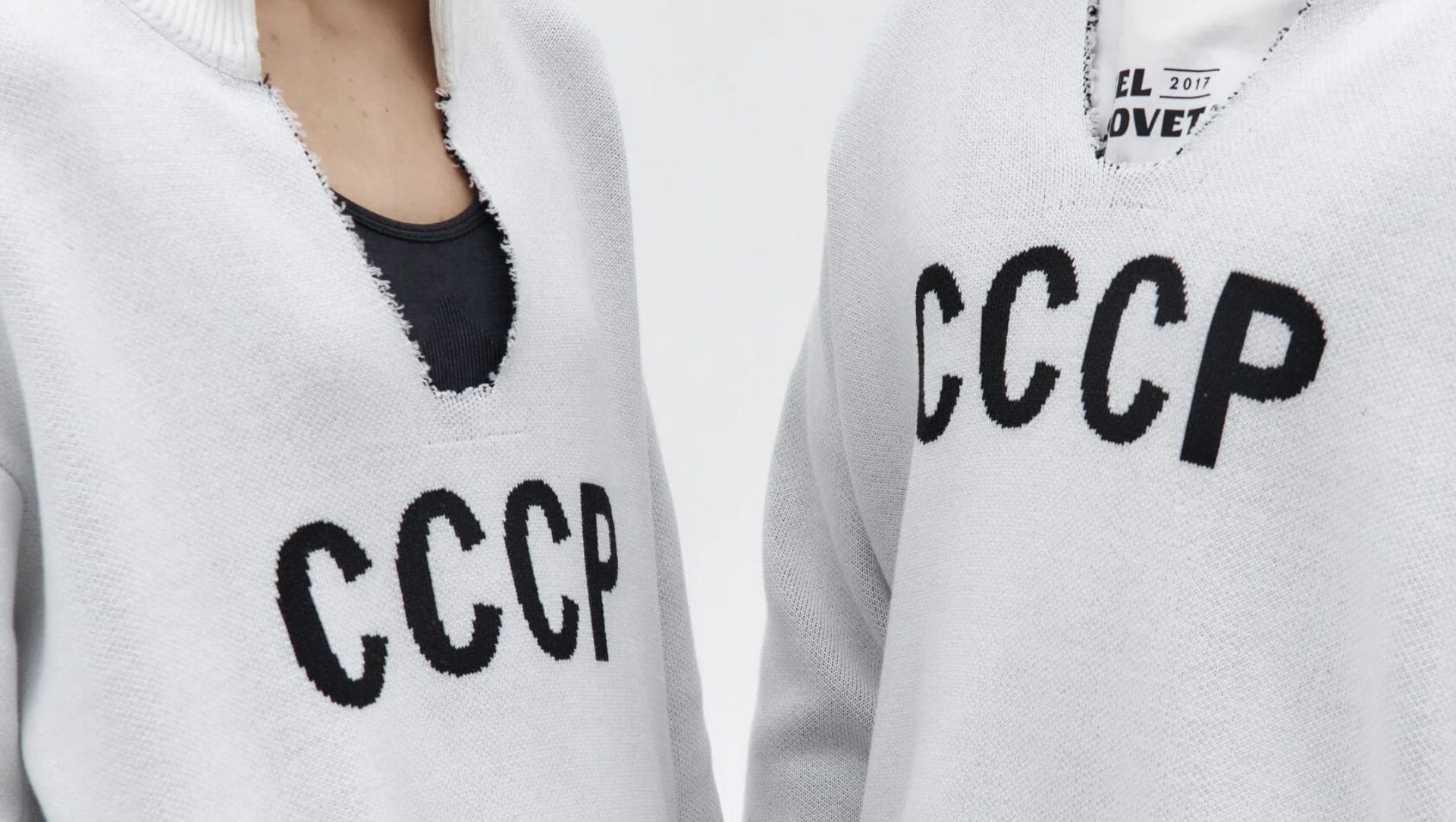 Il ministro russo Sergej Lavrov provoca con la scritta CCCP: quanto costa la felpa e che significa