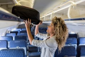 Nuove regole per i liquidi nel bagaglio a mano: cosa cambia negli aeroporti italiani