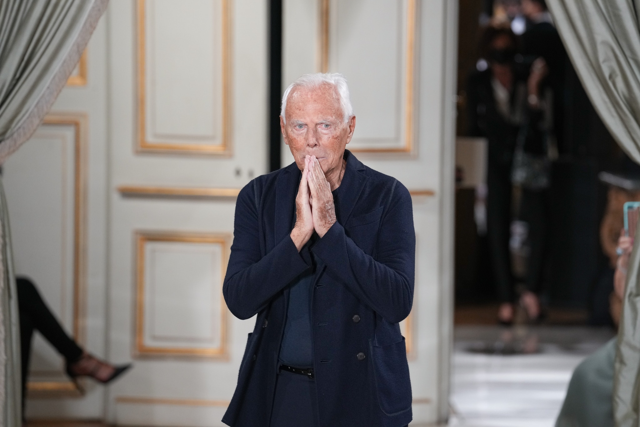 Cosa succederà all'azienda dopo la morte di Giorgio Armani e chi la dirigerà