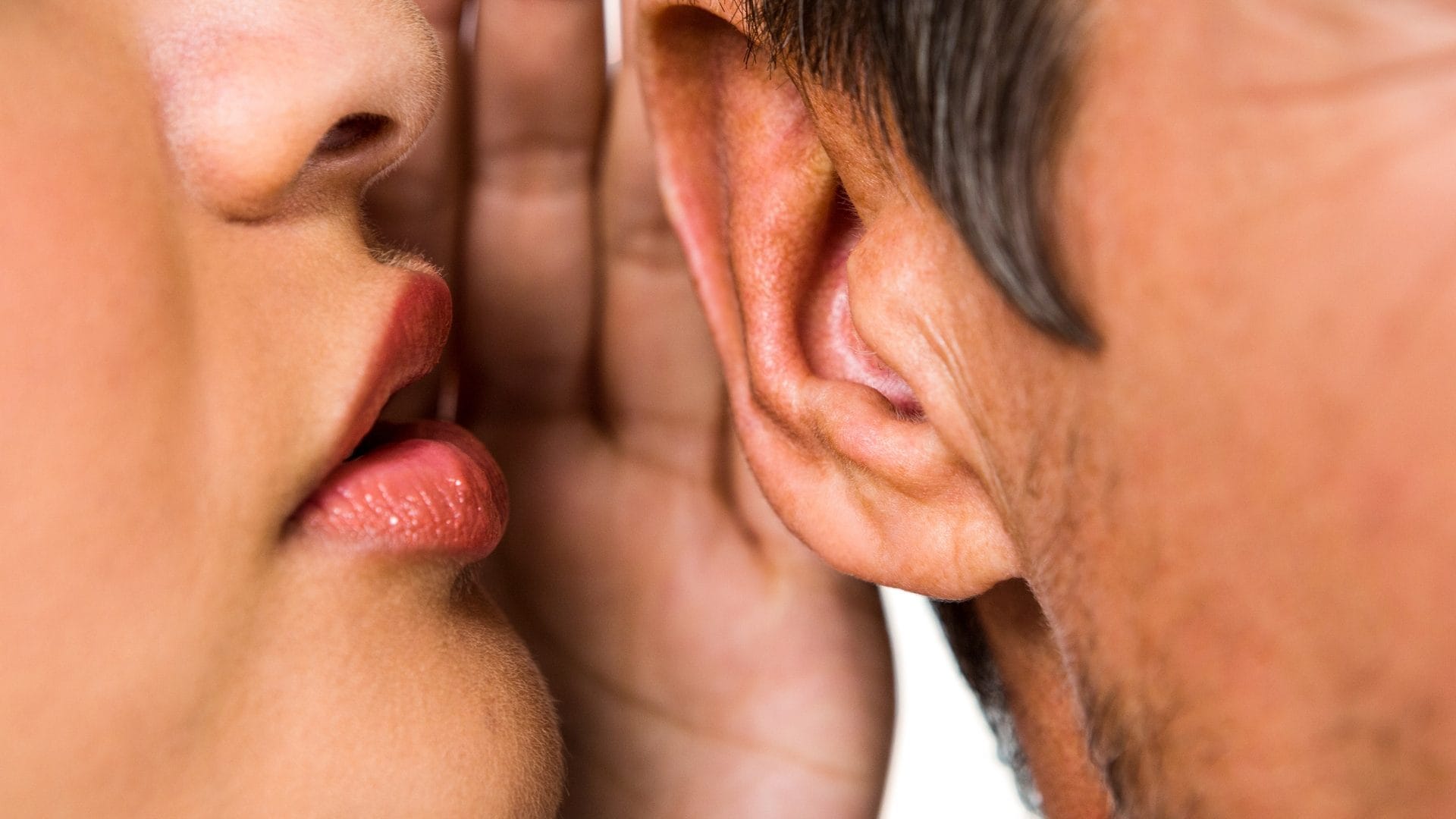 Fantasie sessuali che forse non conosci: cos'è l'auralismo e perché alcuni si eccitano con i suoni