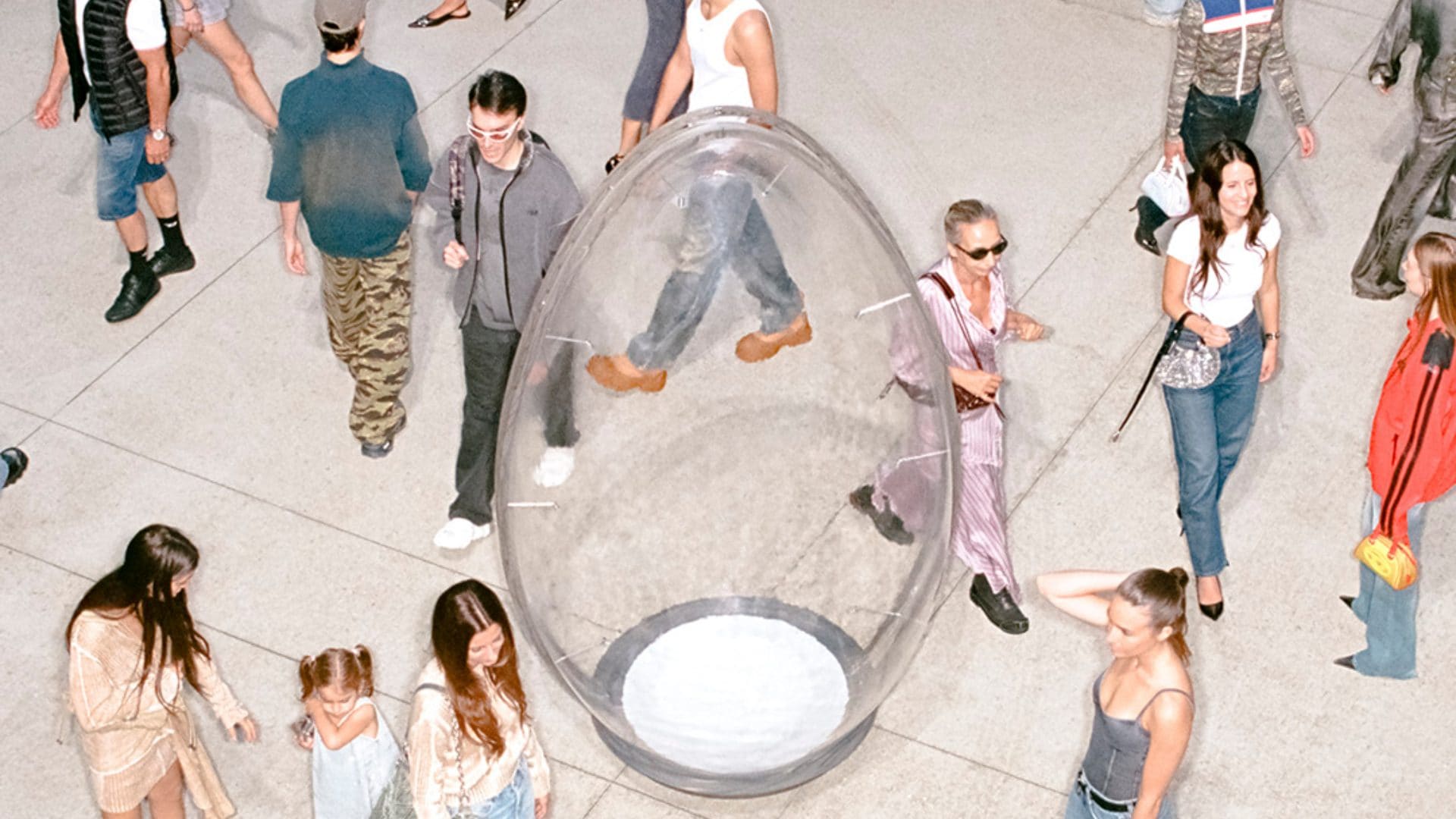 Diesel alla Fashion Week riscrive il concetto di sfilata: diventa una caccia al tesoro aperta al pubblico