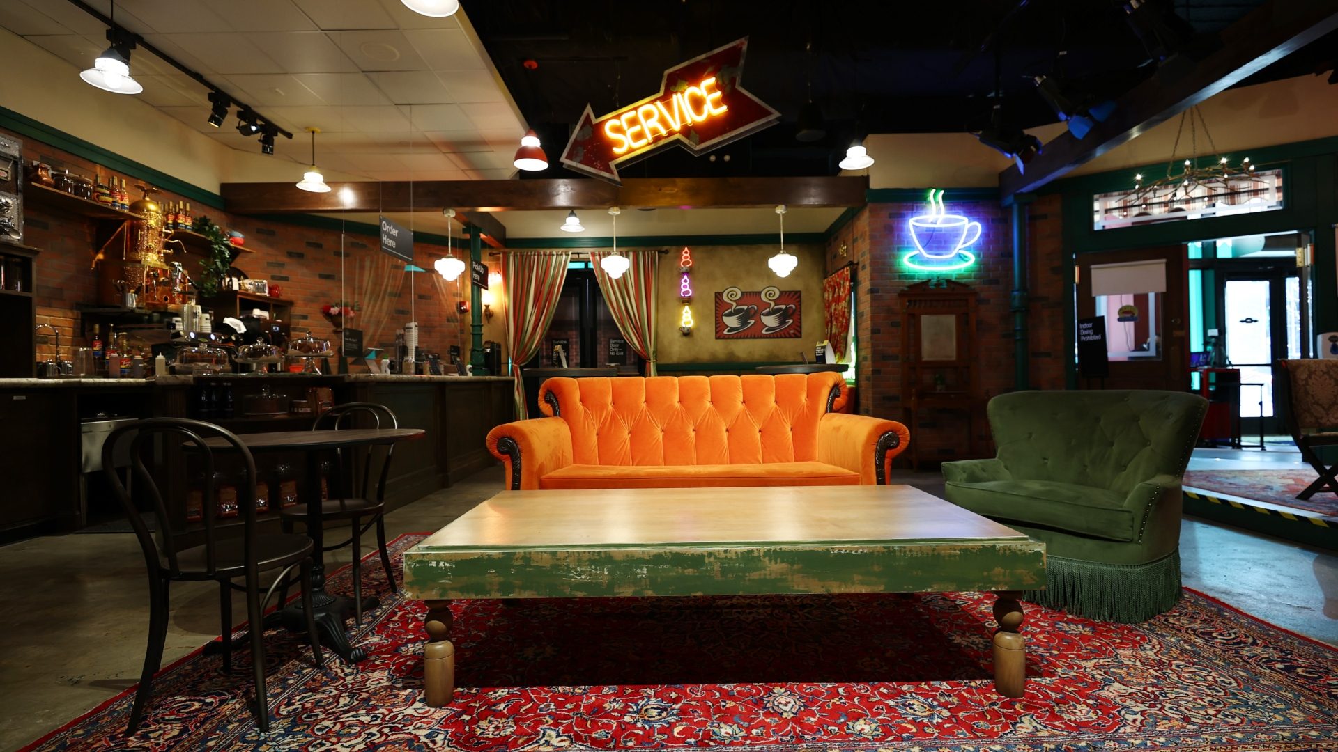 Apre a New York il Central Perk, l'iconico bar della serie tv Friends