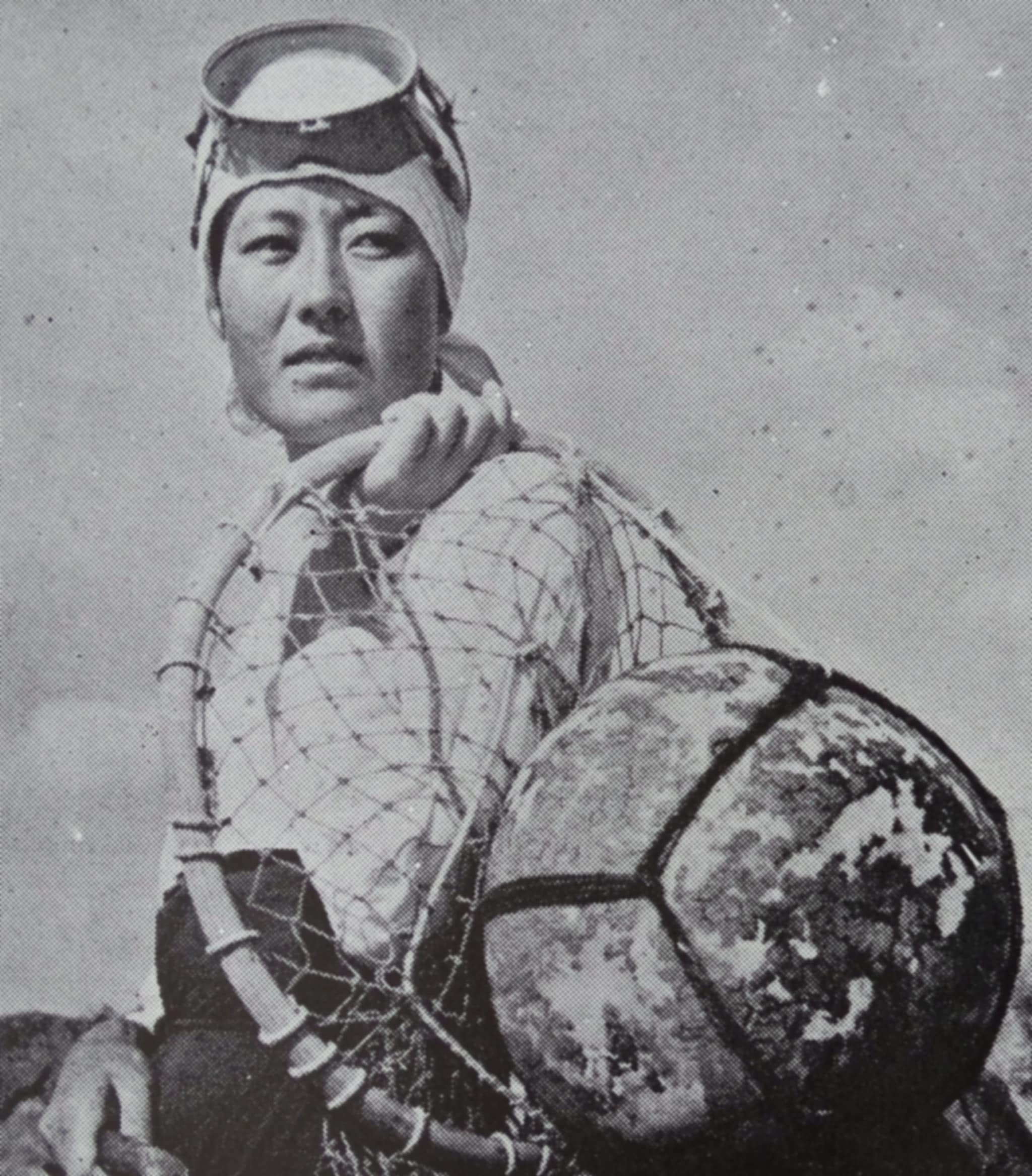 Foto di una donna haenyeo