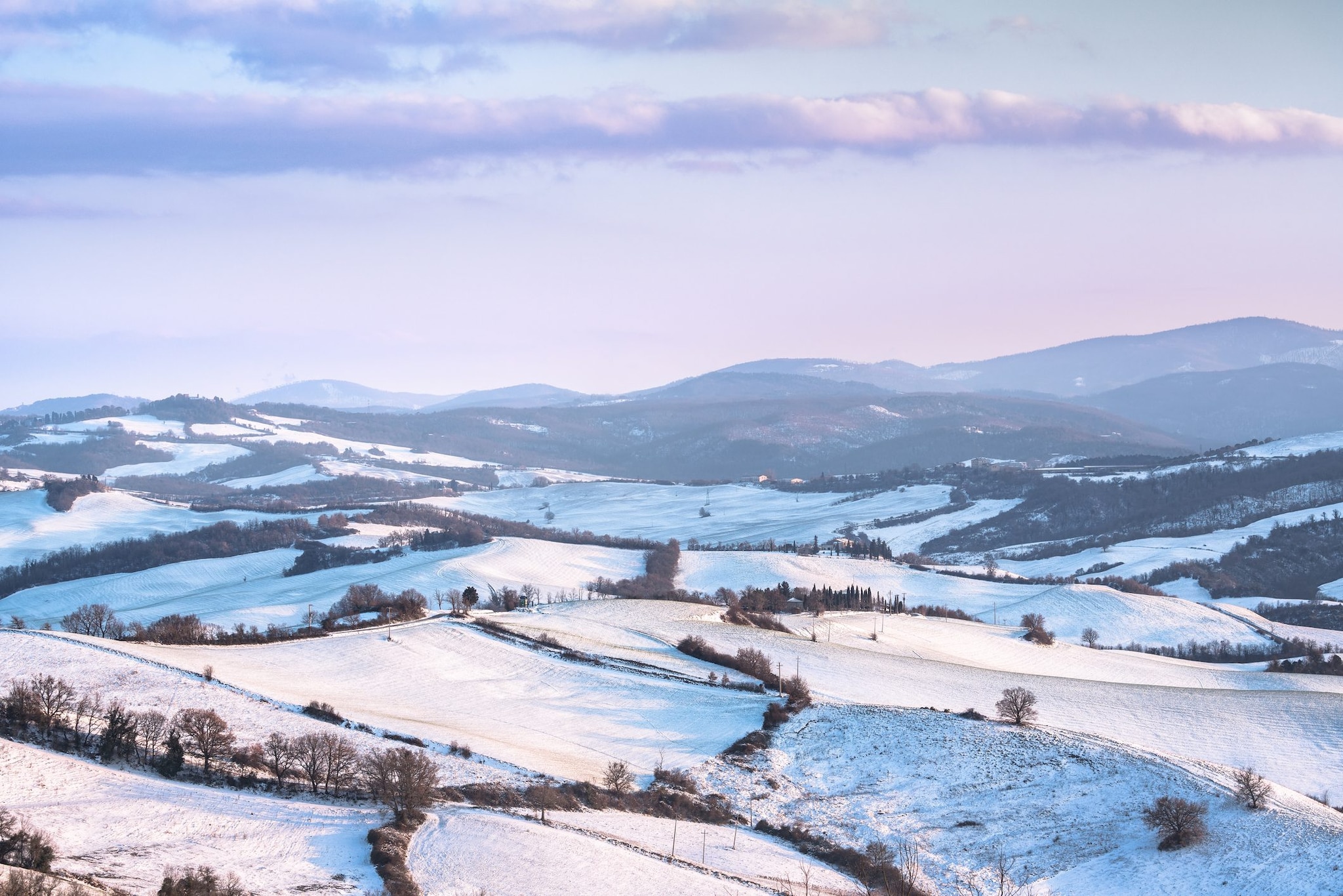 Panorama invernale dei campi di Radicondoli
