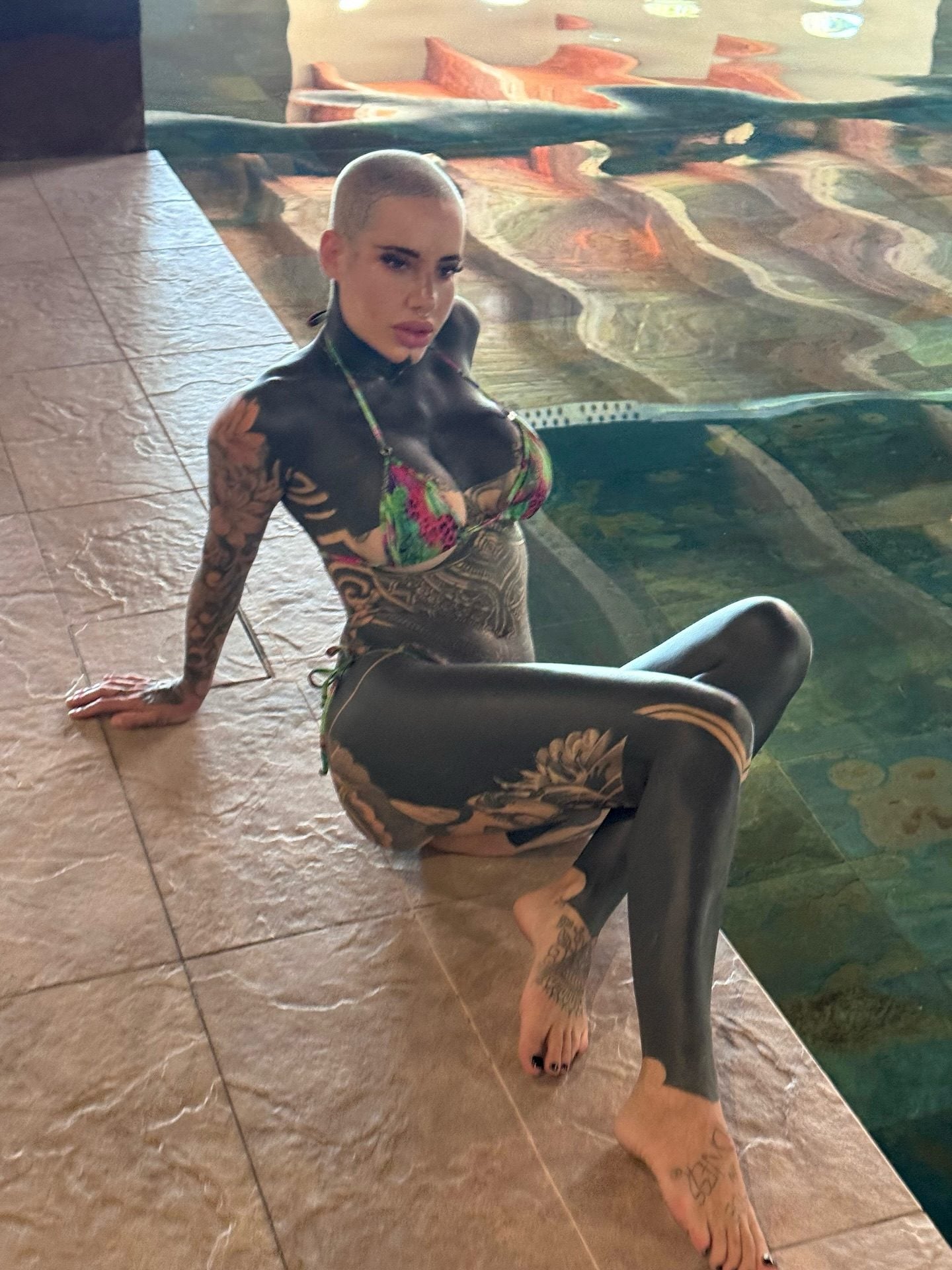 Instagram @alex.ink.009