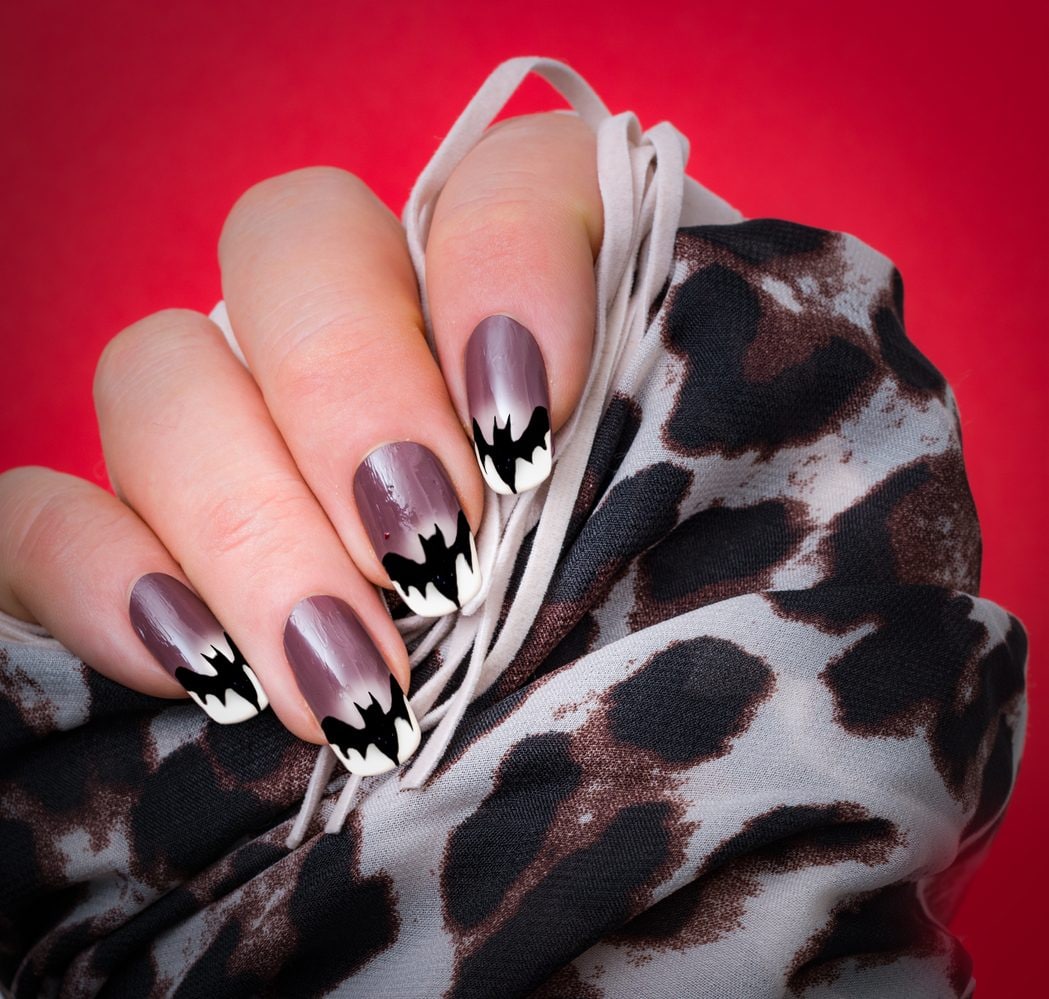 Manicure pipistrello