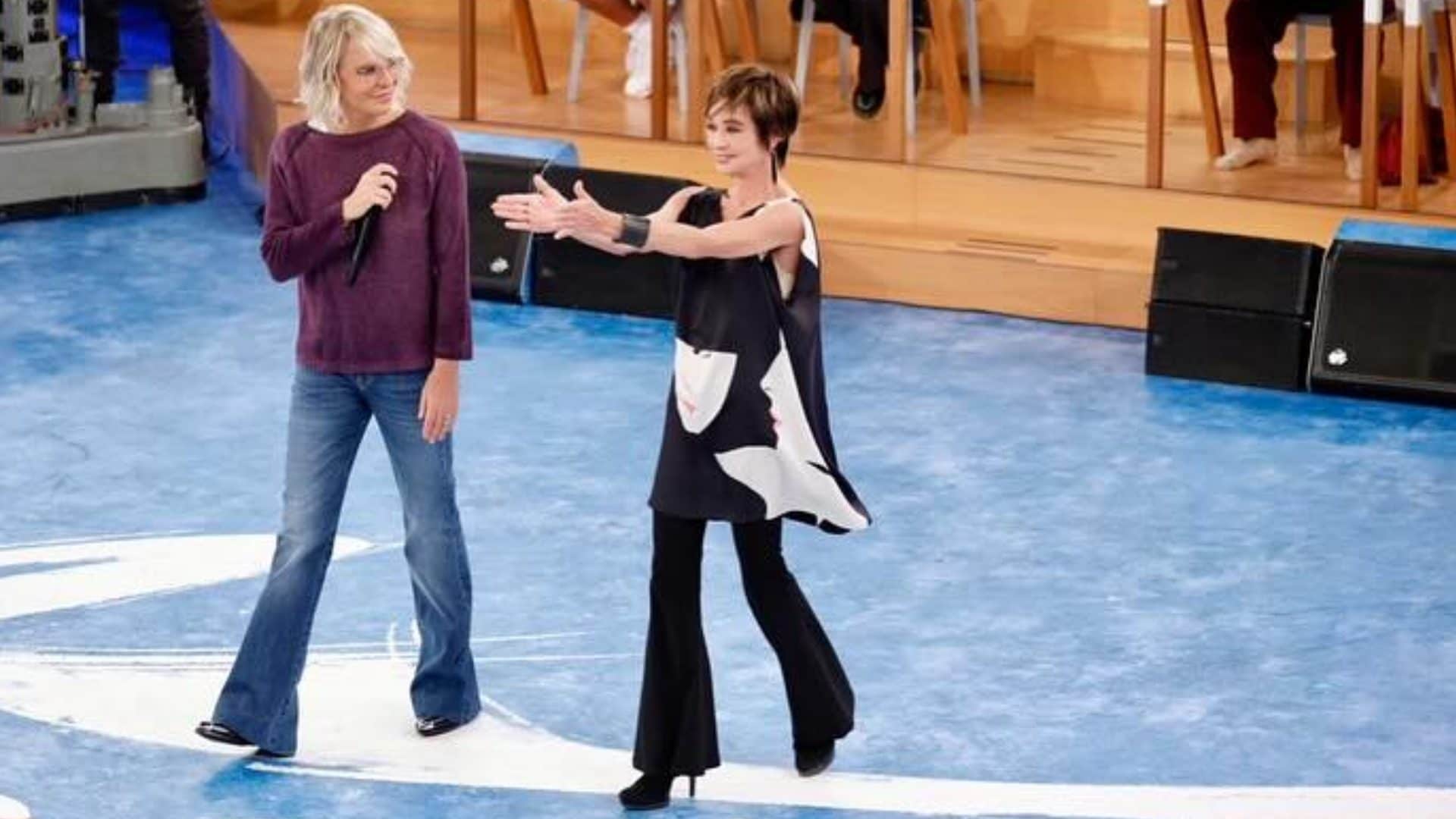 Il look autunnale di Maria De Filippi