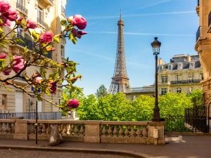 luoghi-nascosti-parigi-foto-instagrammabile-tour-eiffel-300x225.jpg