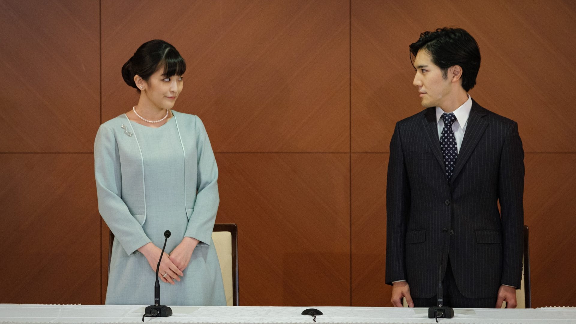 La nuova vita di Mako a New York: l'ex principessa giapponese ha rinunciato a soldi e trono per amore