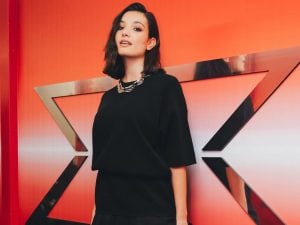 mariasole-pollio-x-factor-look-prima-puntata-stivali-pizzo-300x225.jpg