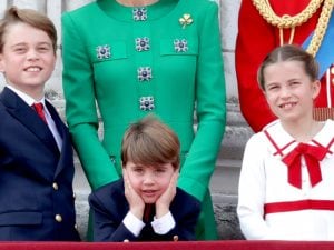 niente-smartphone-per-george-charlotte-e-louis-300x225.jpg