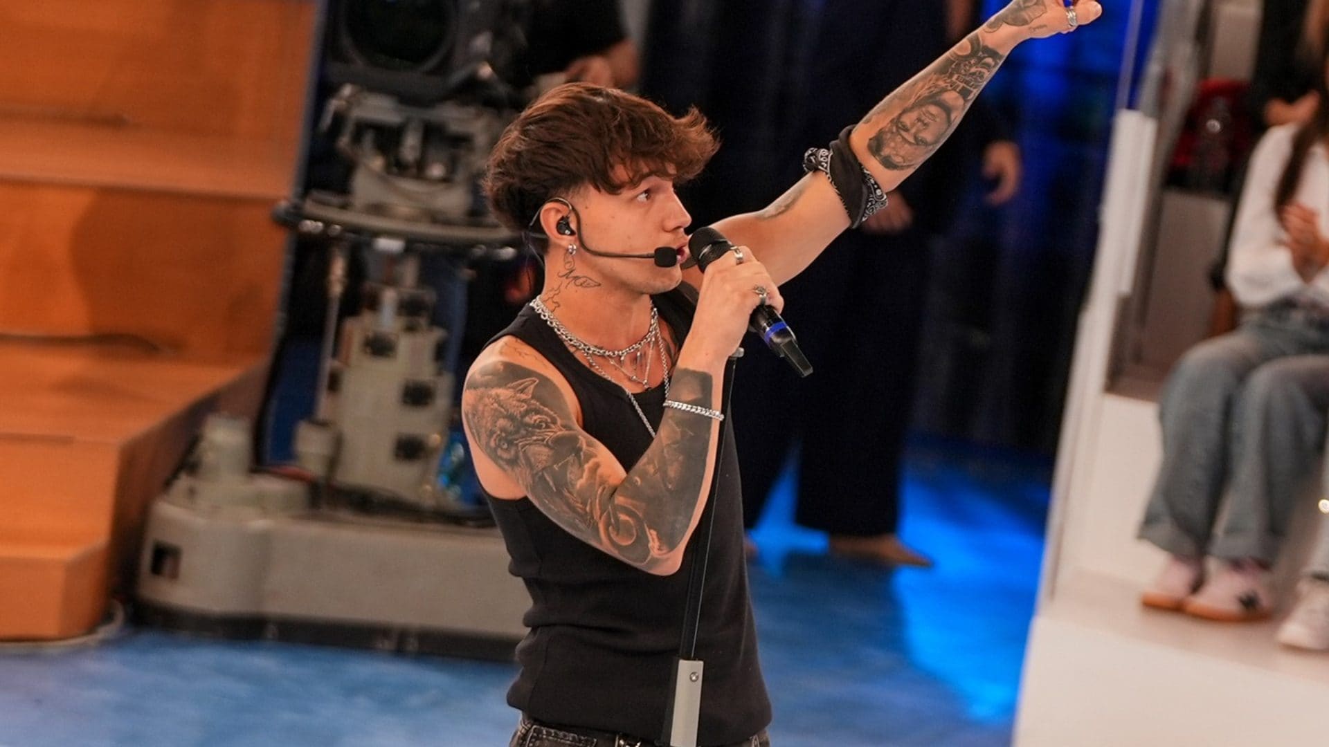 Il significato dei tatuaggi di Opi, il nuovo concorrente di Amici