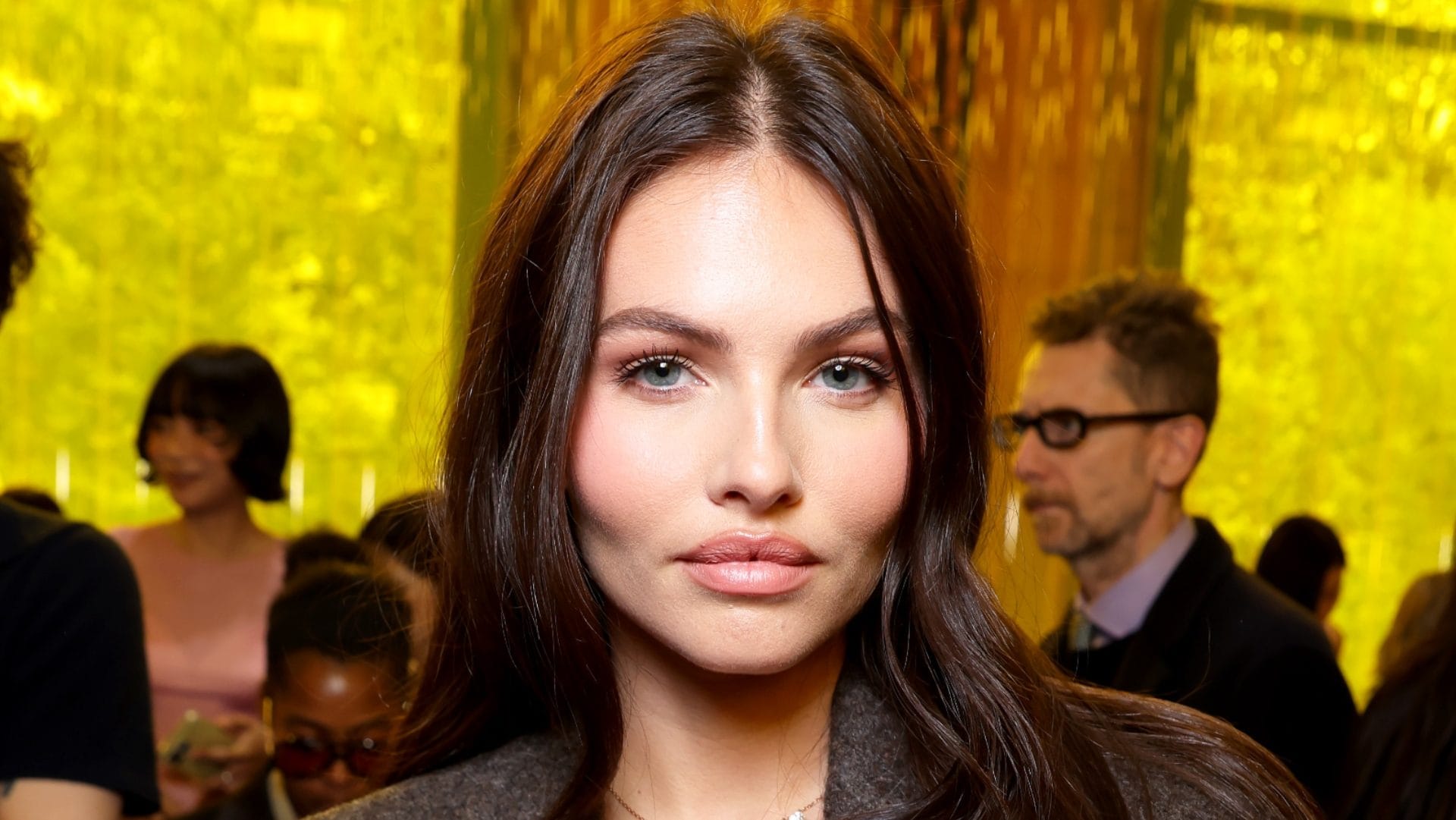 Thylane Blondeau, l'ex bambina più bella al mondo smentisce i ritocchi estetici: "Uso solo il trucco"