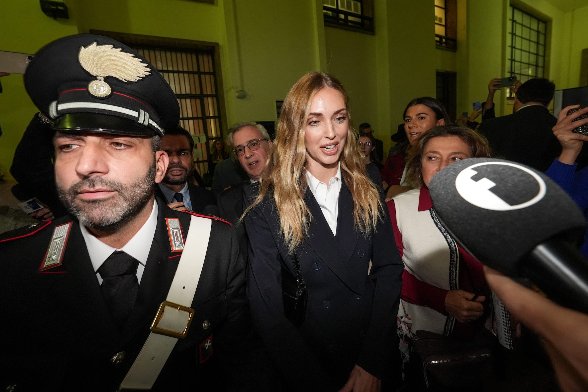 Chiara Ferragni al Palazzo di Giustizia di Milano