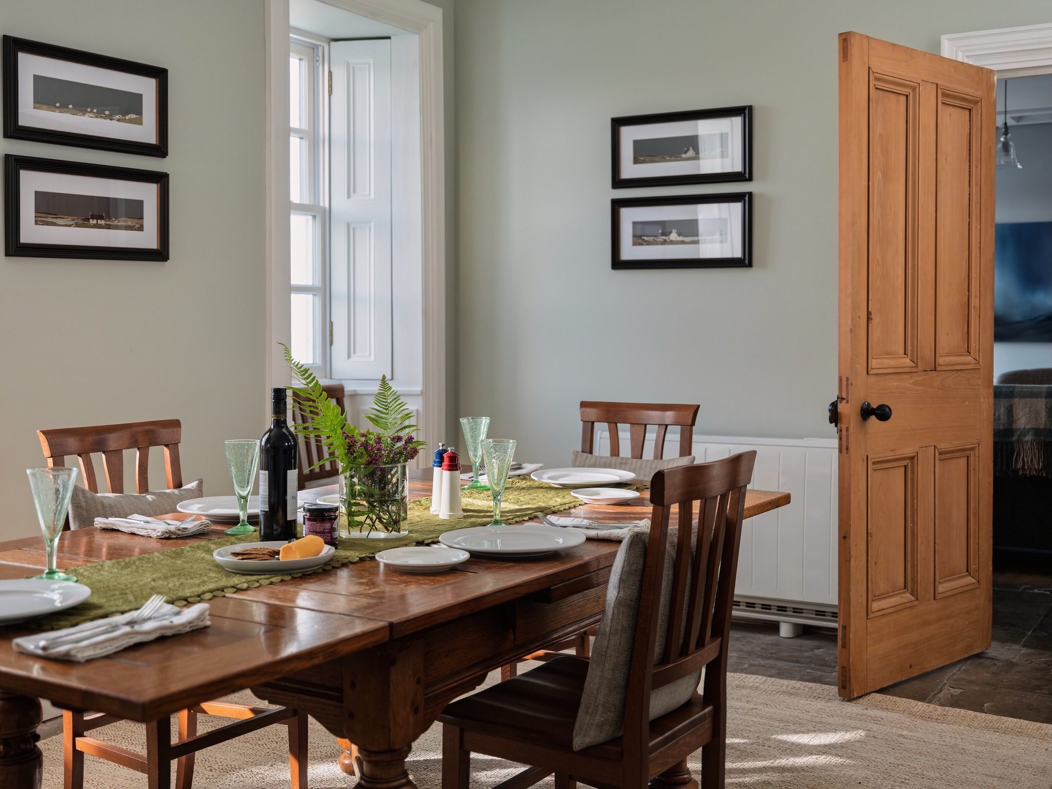 Eilean Sionnach Lighthouse Cottage