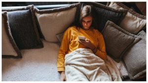 Dopamine-scrolling, la nuova sfida mentale dei social