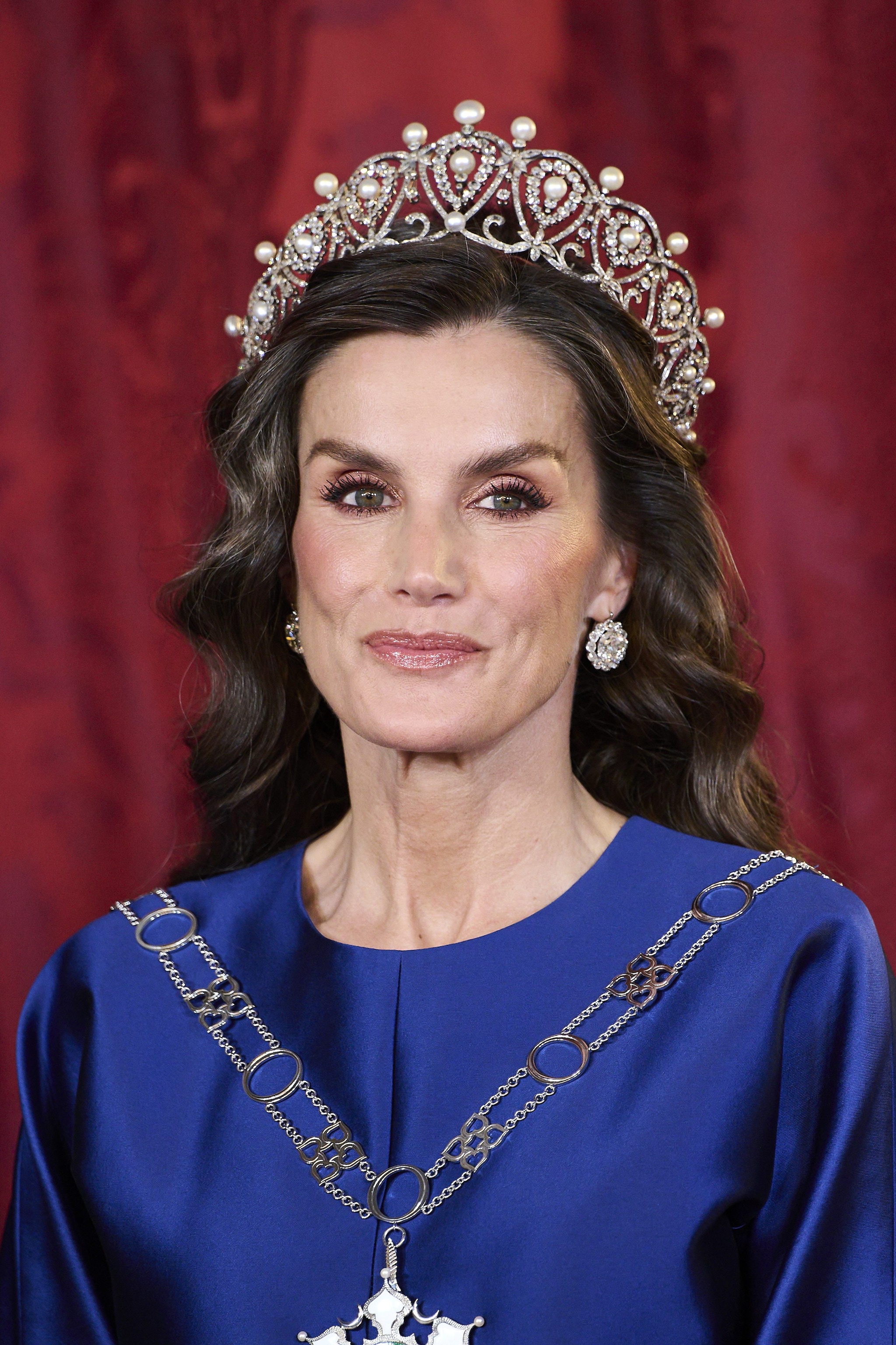 Letizia di Spagna indossa la Cartier Tiara Loop