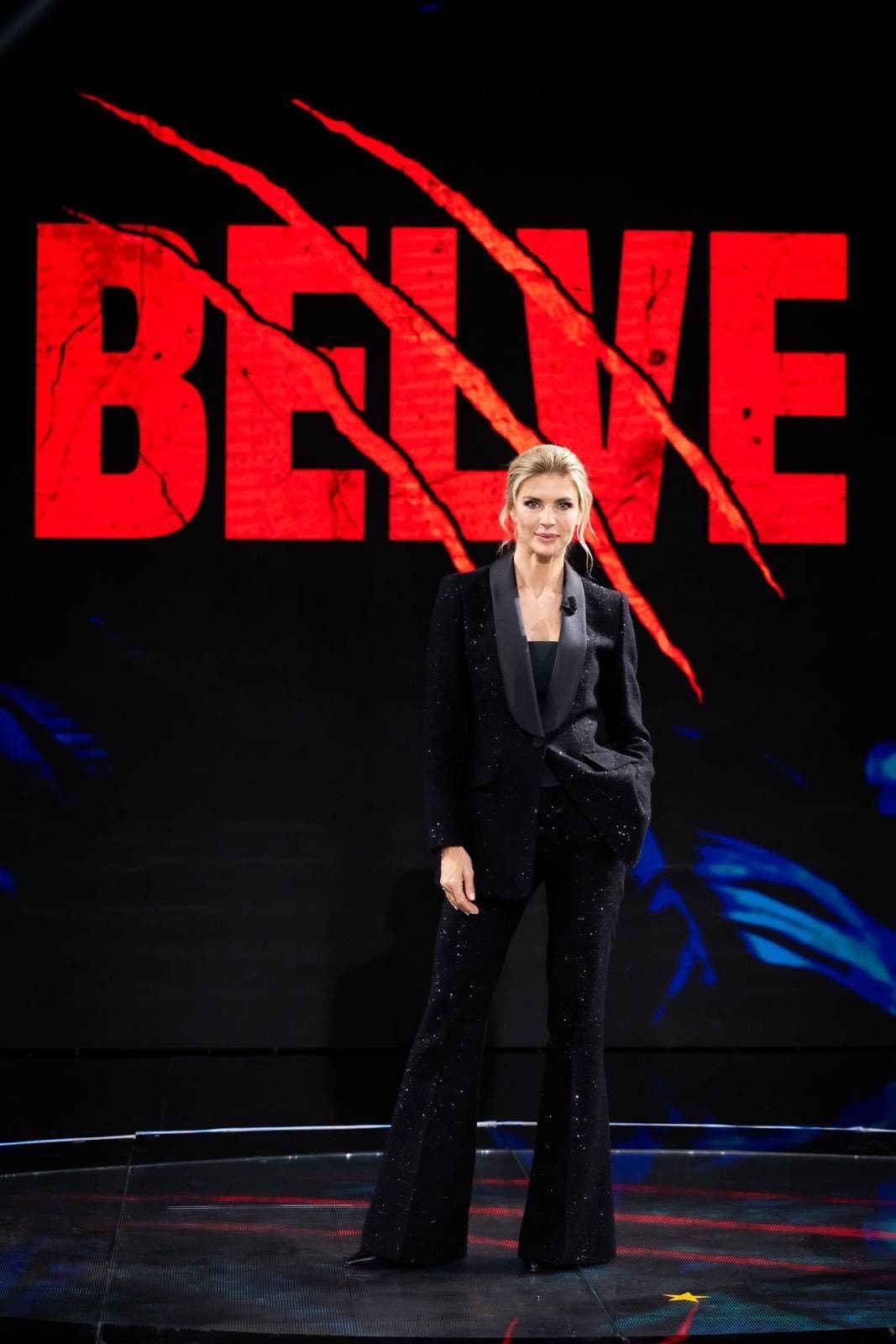 Il look di Martina Colombari a Belve