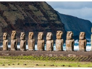 Isola-di-Pasqua-Cile-1-300x225.jpg