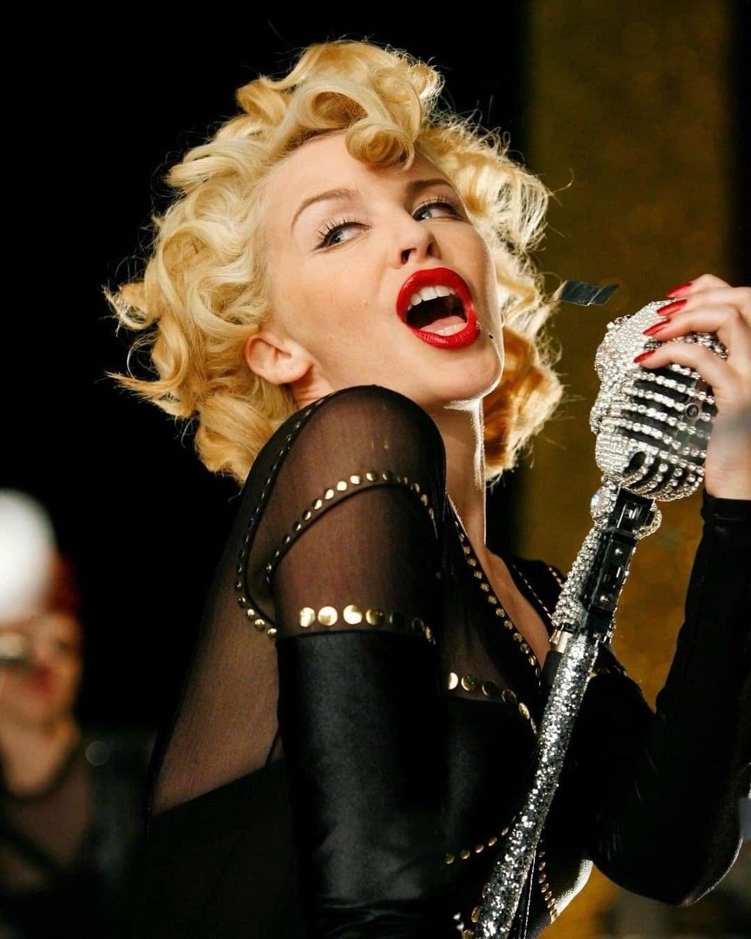 Kylie Minogue in Pam Hogg