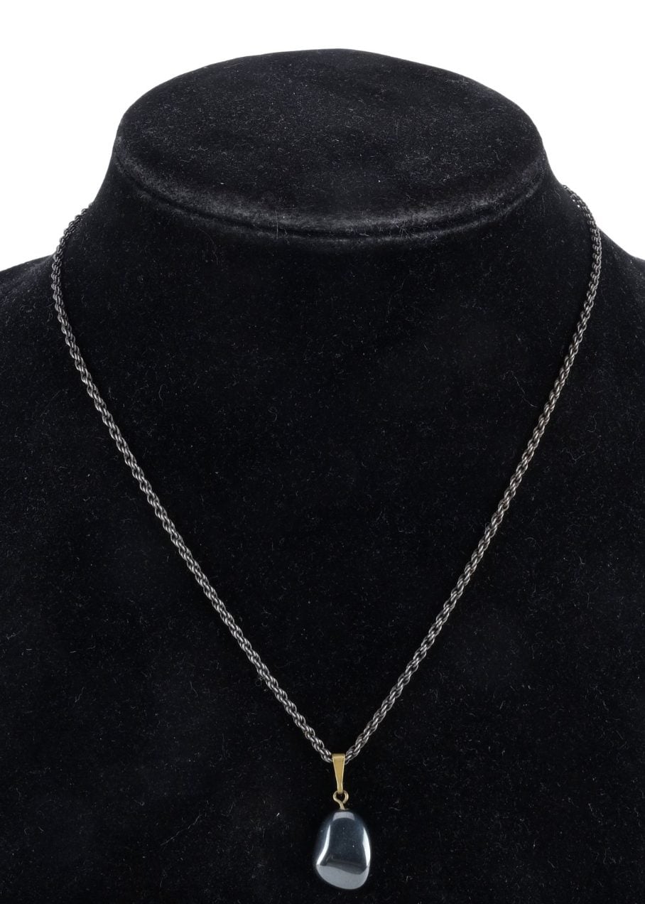 La collana di Joey all’asta su Propstore