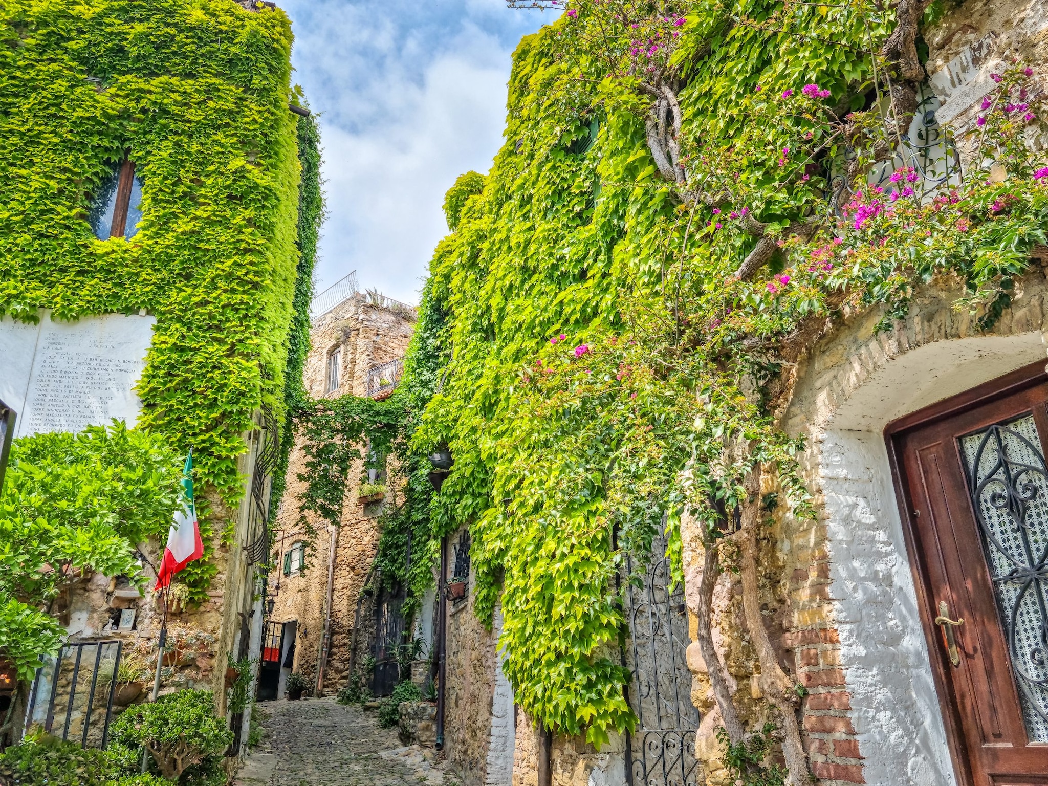 Scorcio di Bussana Vecchia
