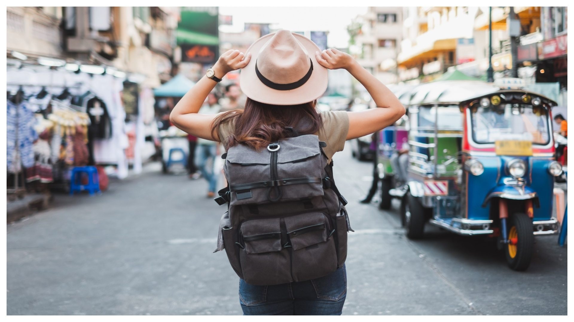 Le 5 migliori città per un viaggio in solitaria: le mete solo travel scelte da Fanpage.it