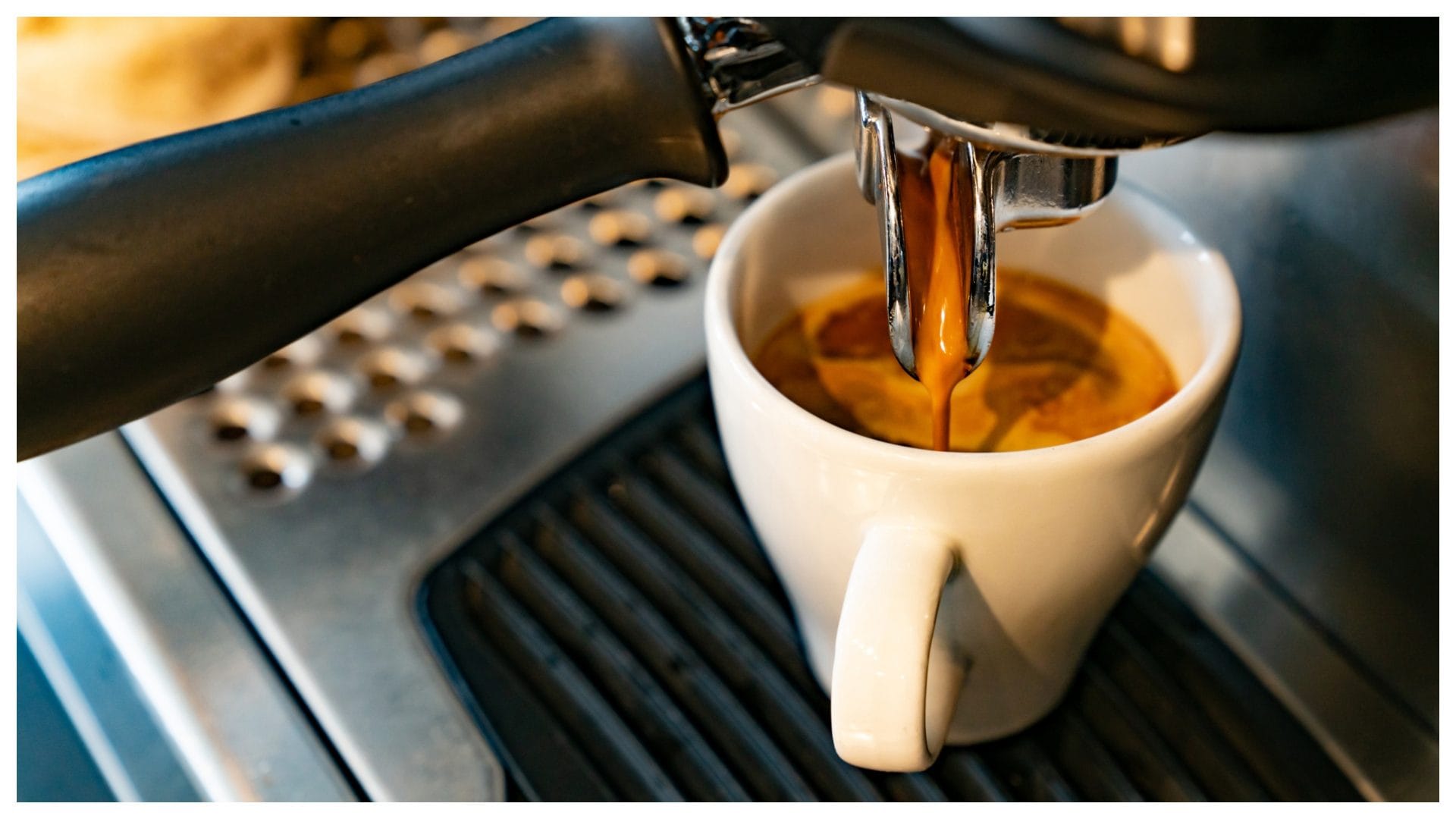 "50 euro per una tazzina di caffè", ad Aosta l'espresso più caro: perché costa così tanto