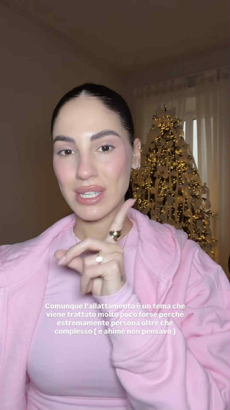 L’albero di Natale di Giulia De Lellis