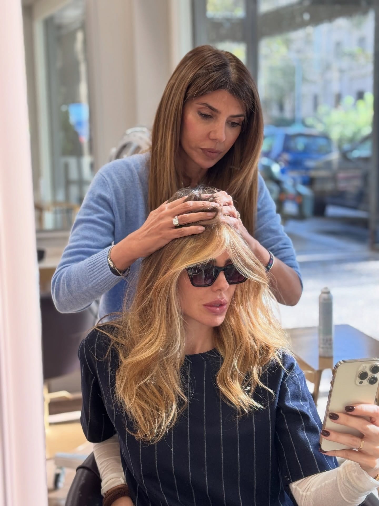 Ilary Blasi con i capelli "Not too much blonde"
