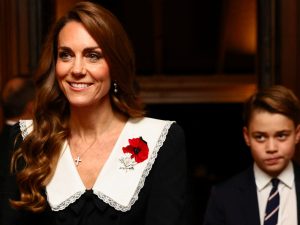 kate-middleton-principe-george-Remembrance-Day-300x225.jpg
