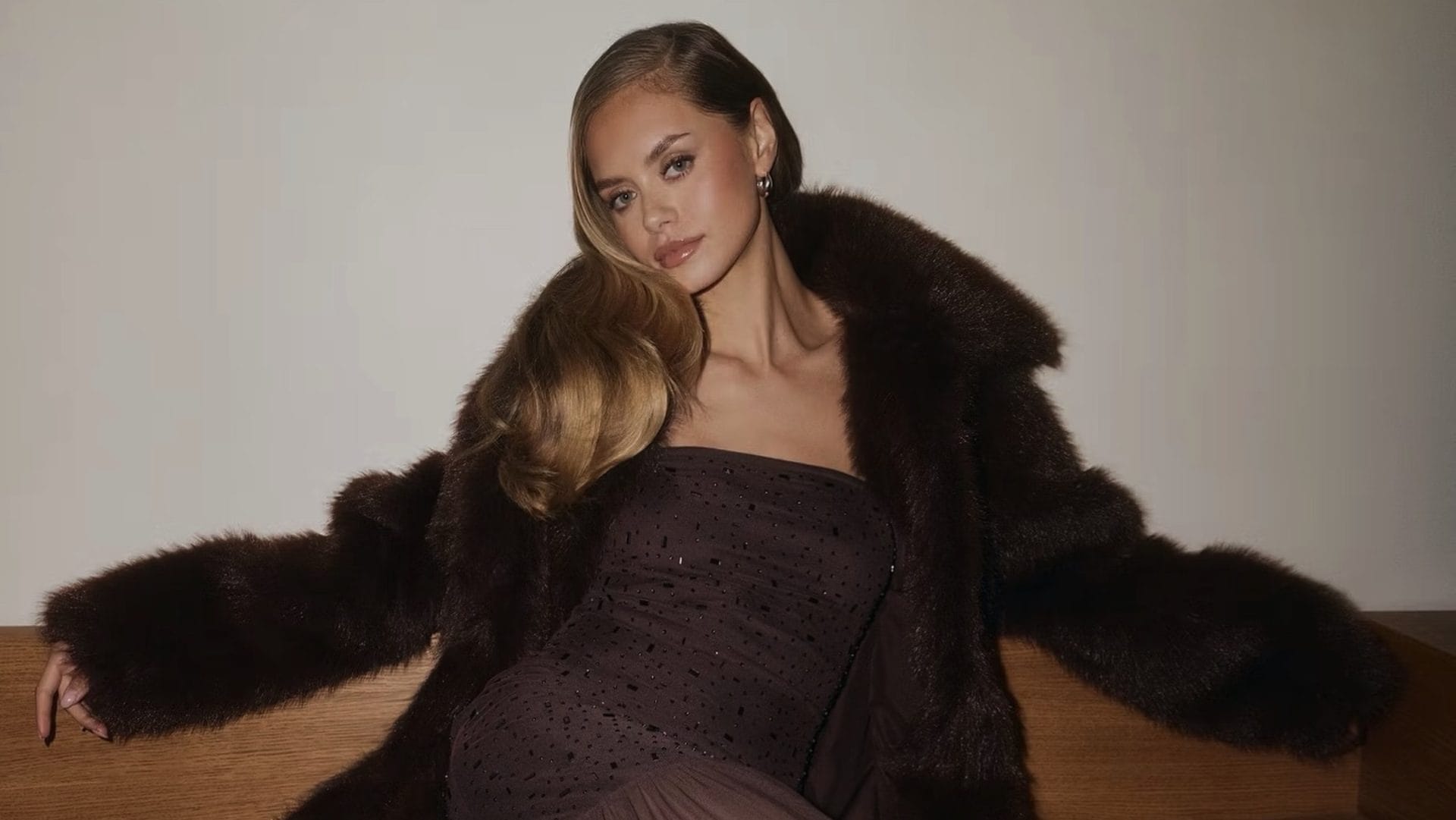 Chi è Laila Hasanovic, la carriera nella moda della fidanzata di Jannik Sinner