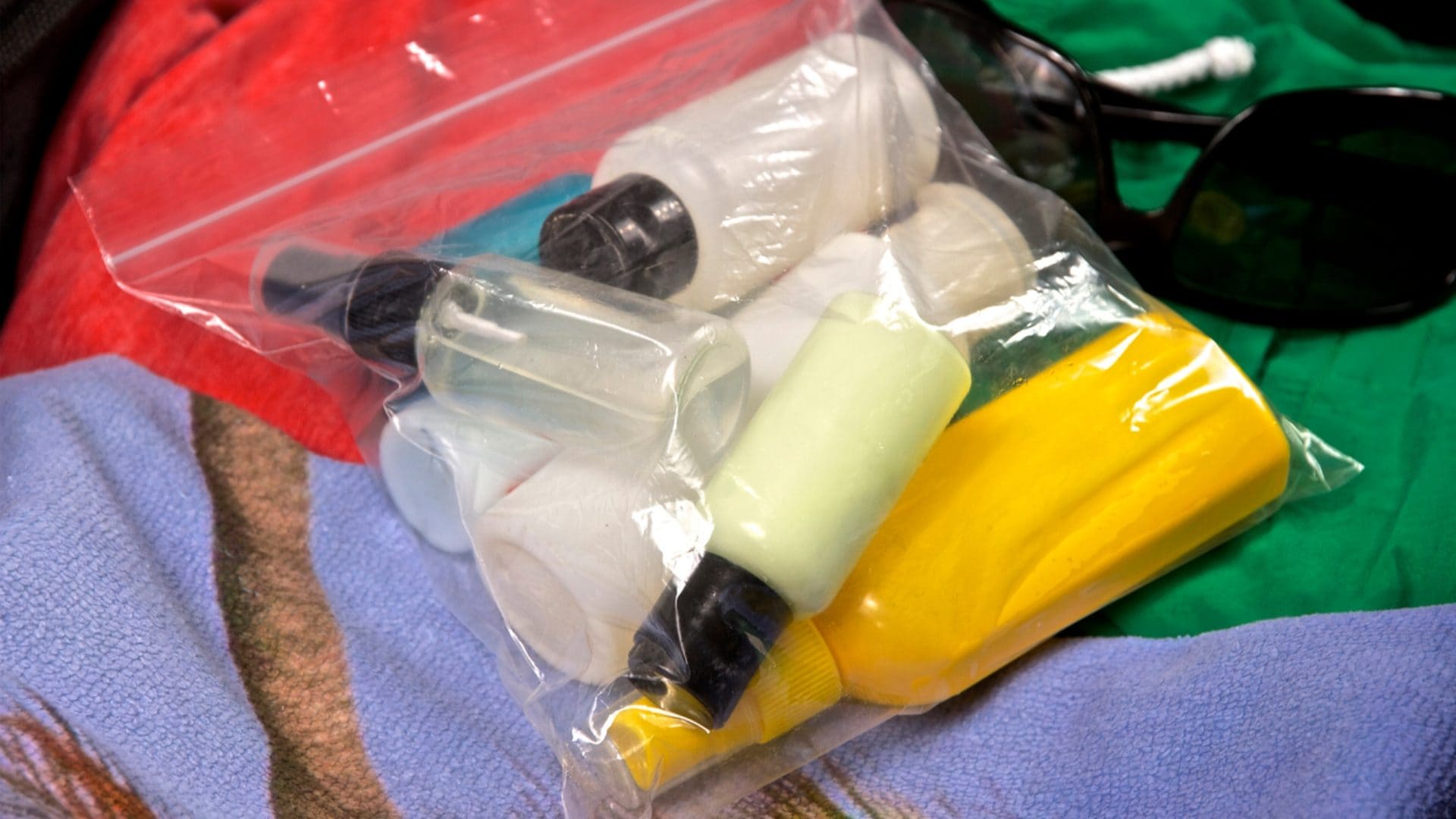 Qual è il trucco per evitare problemi con i liquidi in eccesso in aeroporto