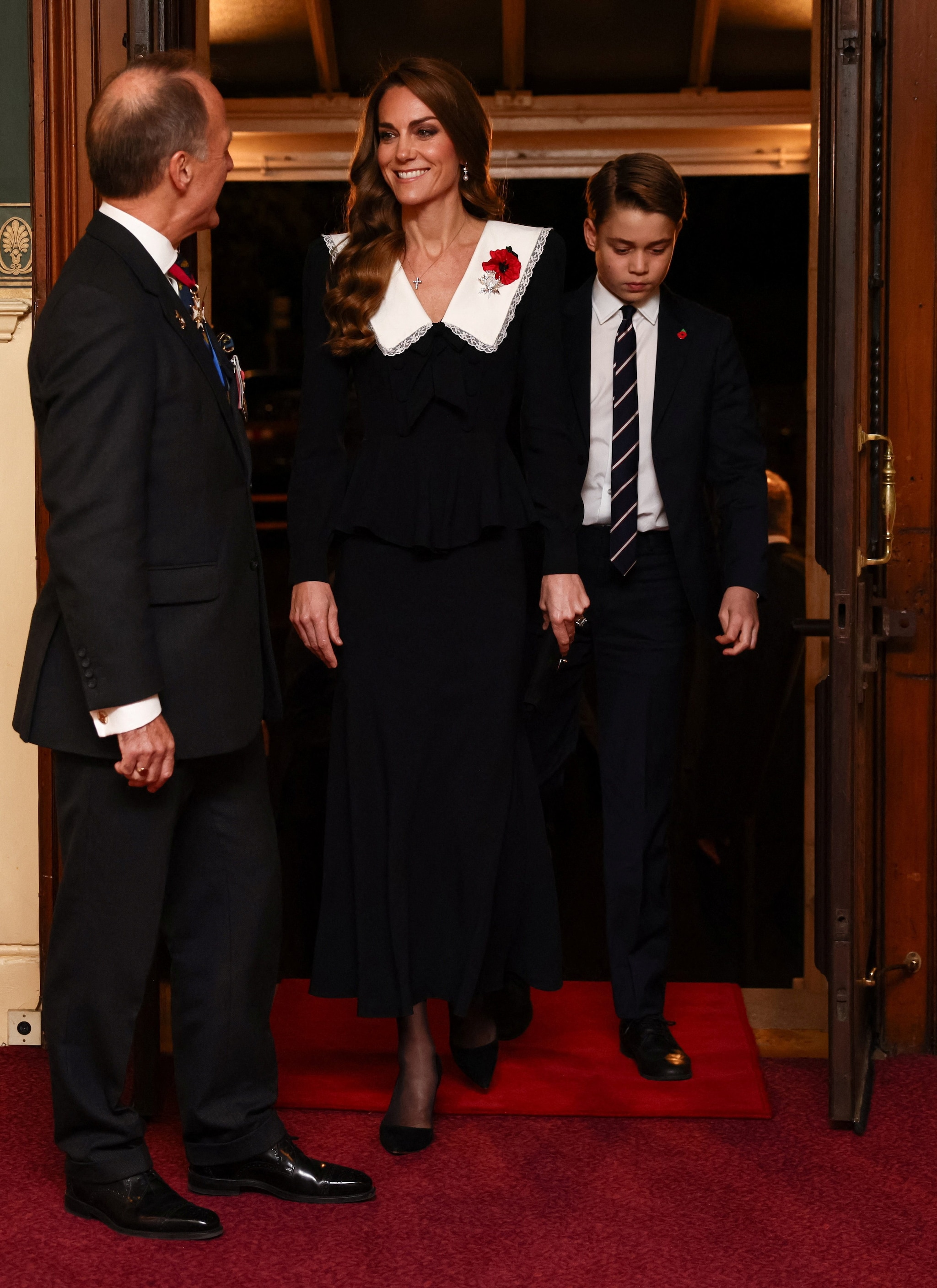 Il look di Kate Middletonal concerto per Remembrance Day