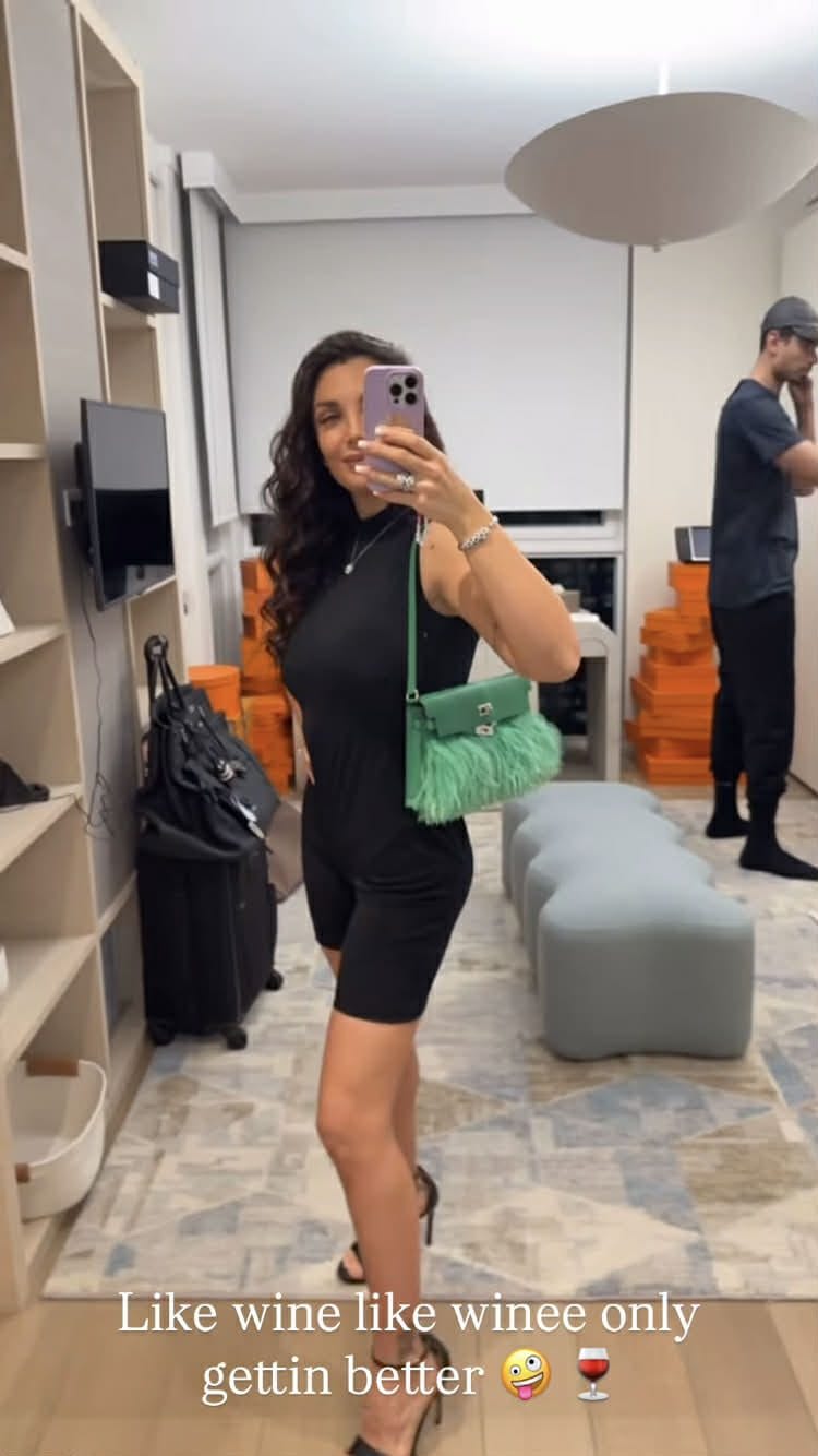 Elettra Lamborghini nella camera Armadio