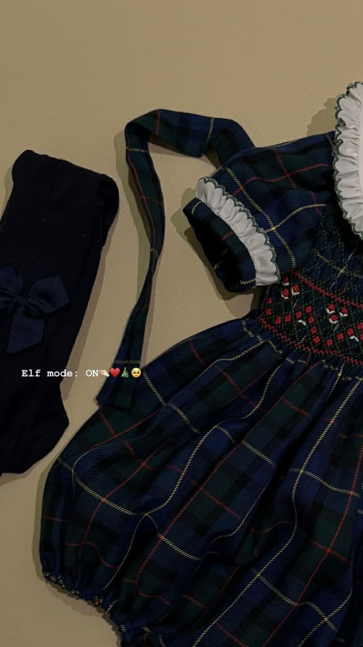 Il look da elfo di Priscilla