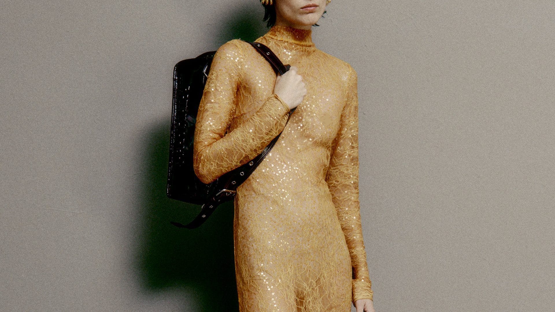 Look Capodanno 2026 con paillettes e cristalli: 7 outfit lucenti da cui prendere ispirazione