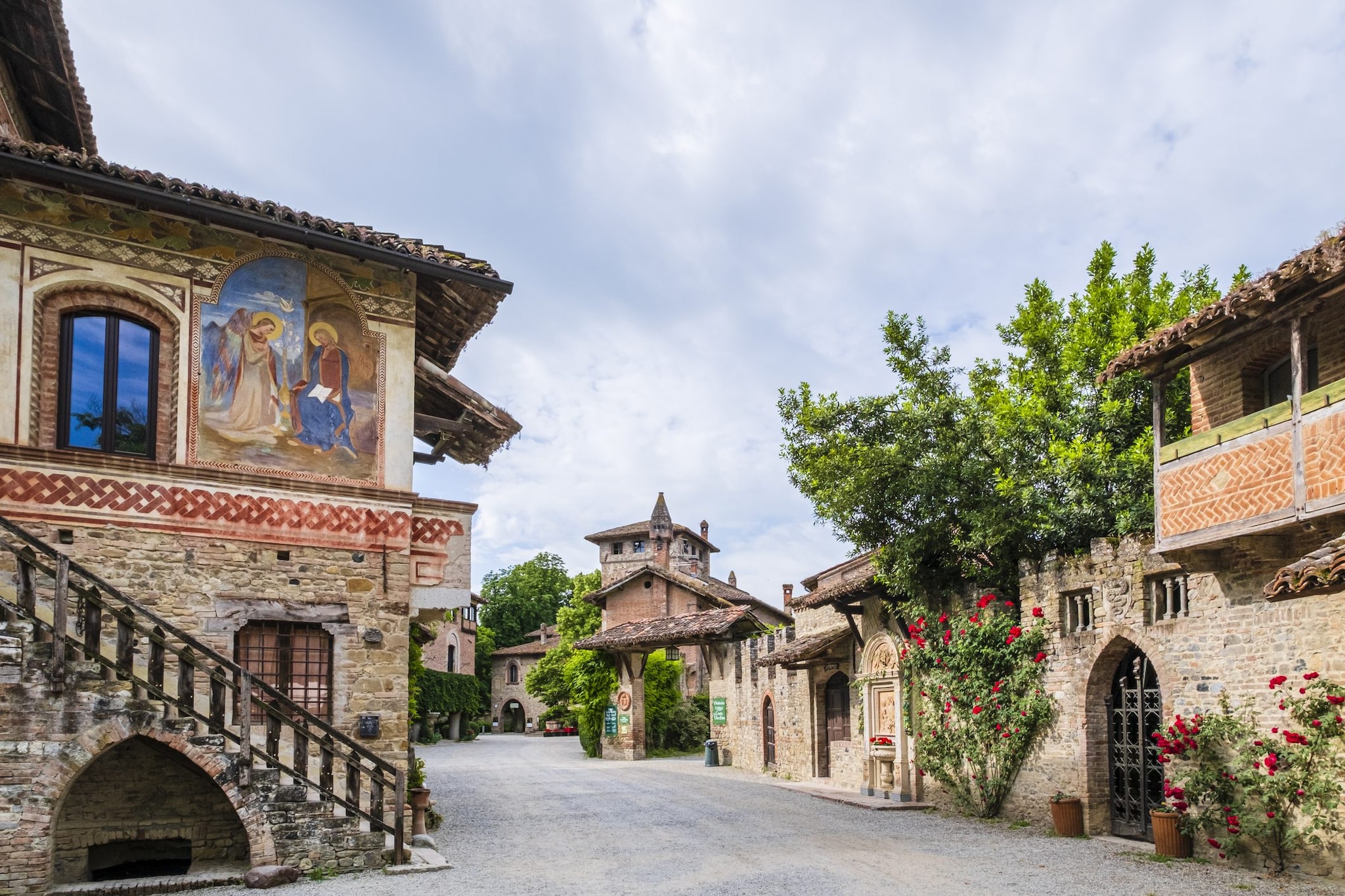 Grazzano Visconti, il borgo magico dell’Emilia–Romagna