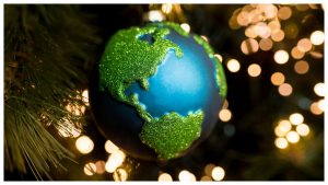 I consigli per un Natale sostenibile, dalle luci a basso consumo alle decorazioni riutilizzabili