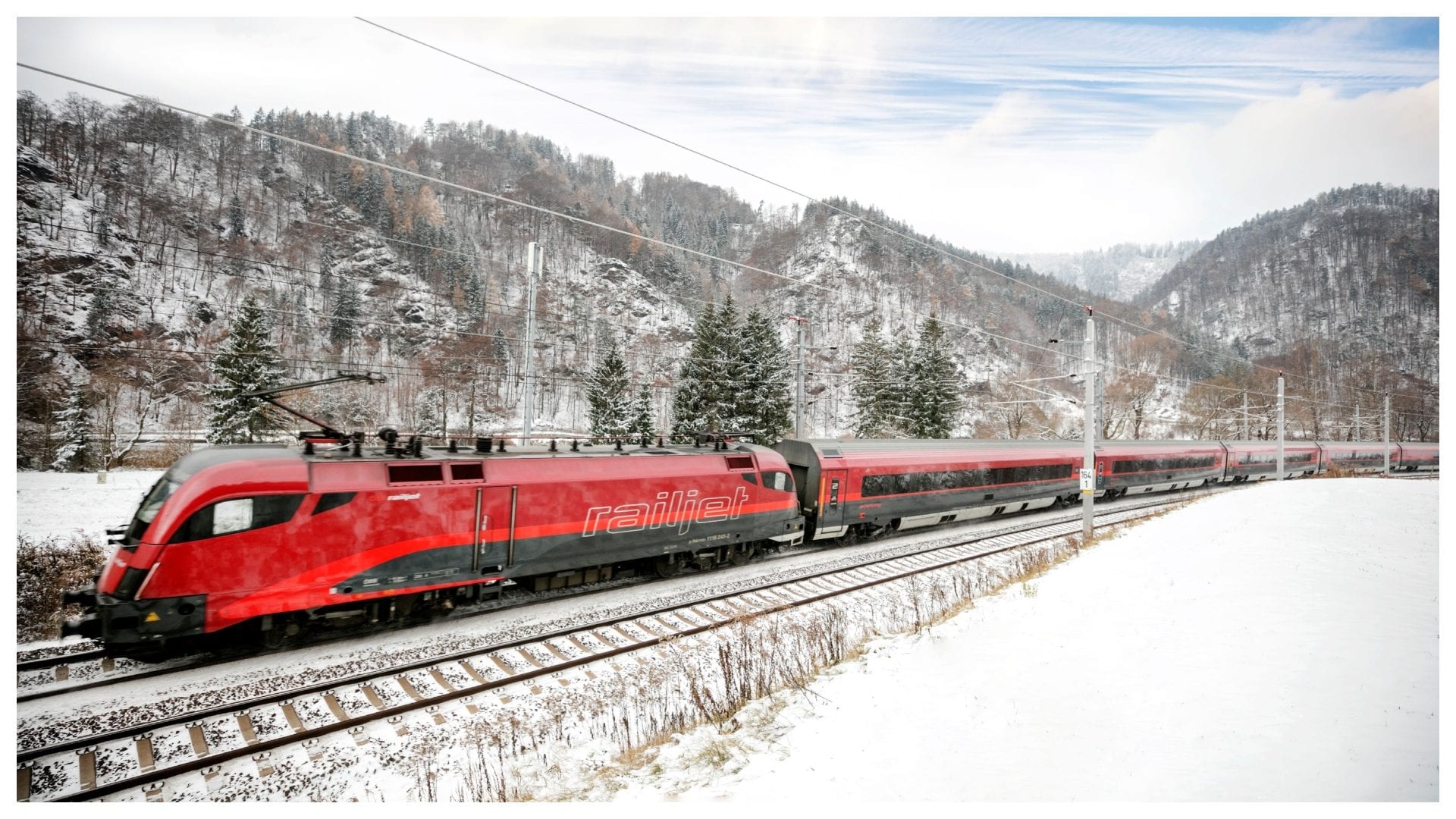 Il nuovo treno Railjet OBB che collega Italia e Austria, da dove parte e quanto costa