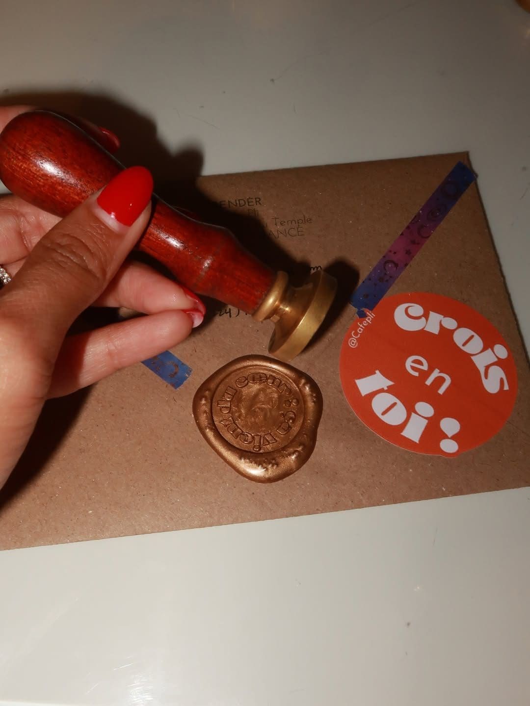 Una delle lettere scritte al Café Pli