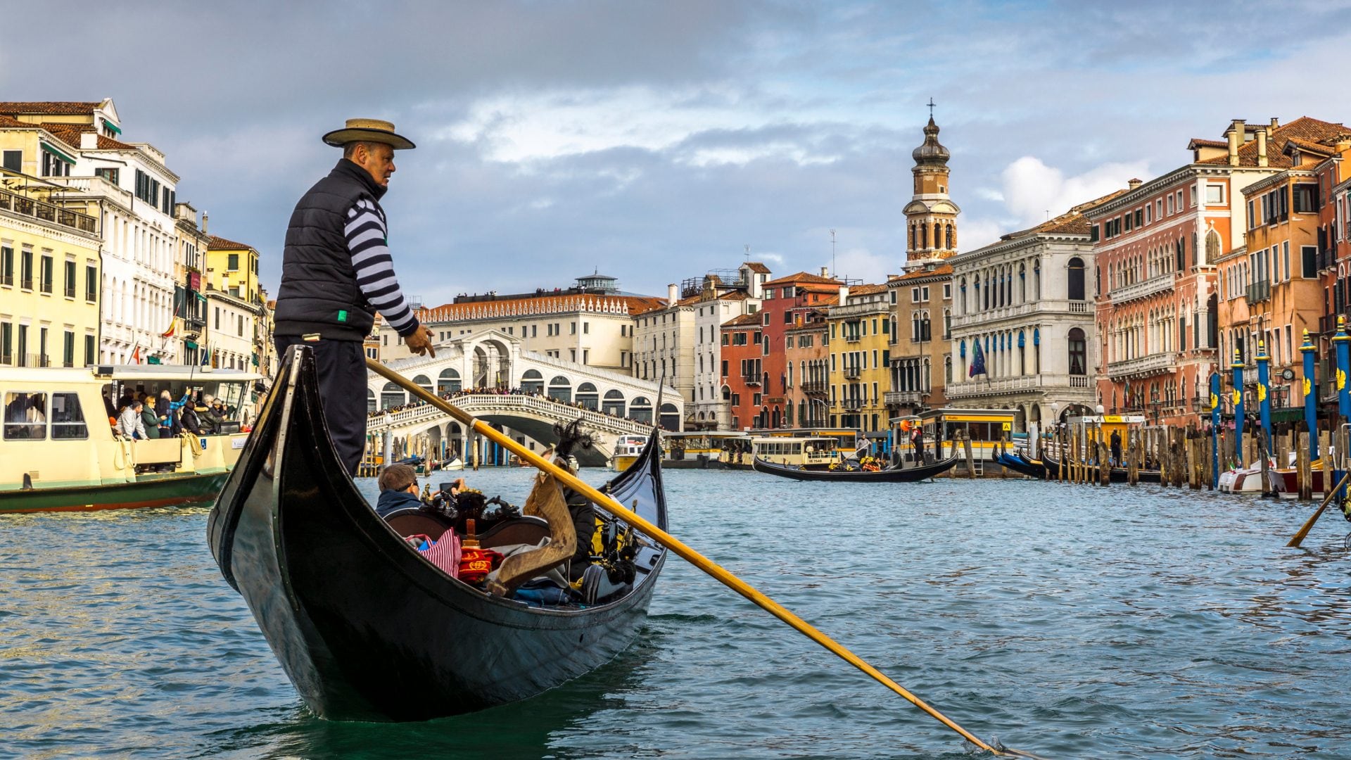 Le peggiori attrazioni d'Europa secondo The Telegraph: due italiane tra quelle da evitare