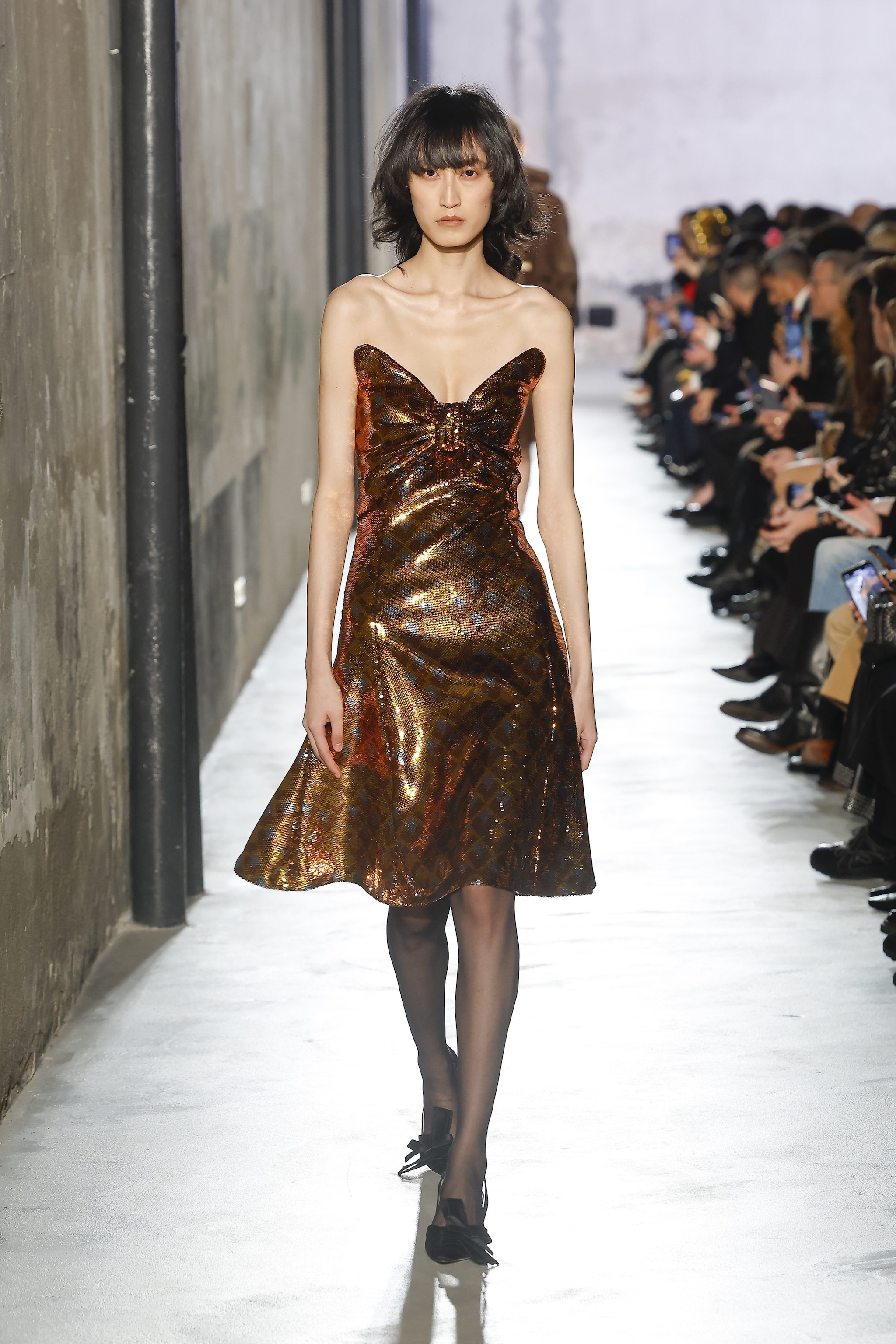 Abito di paillettes N21